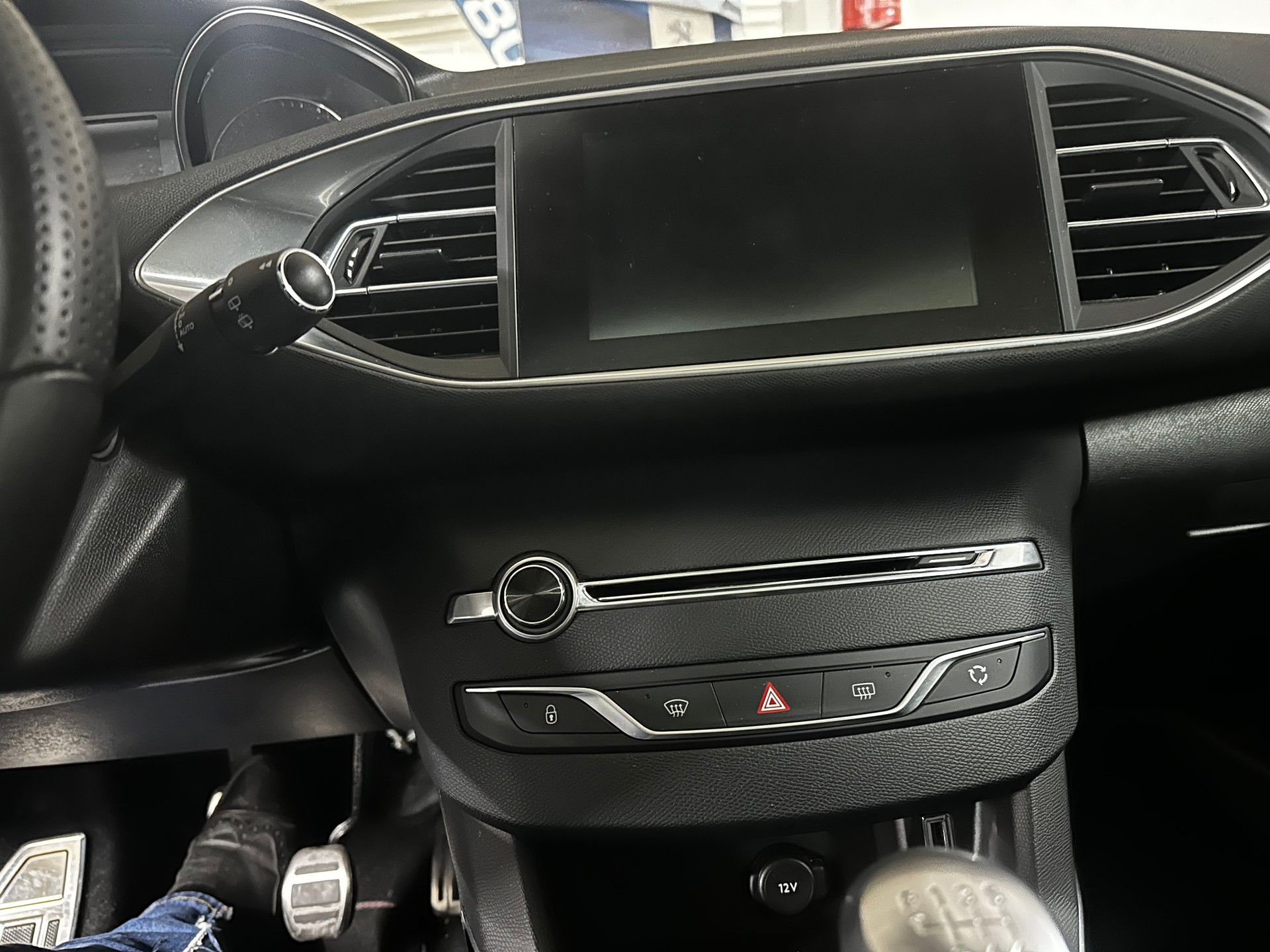 PEUGEOT 308 1.6 GTi-image-4