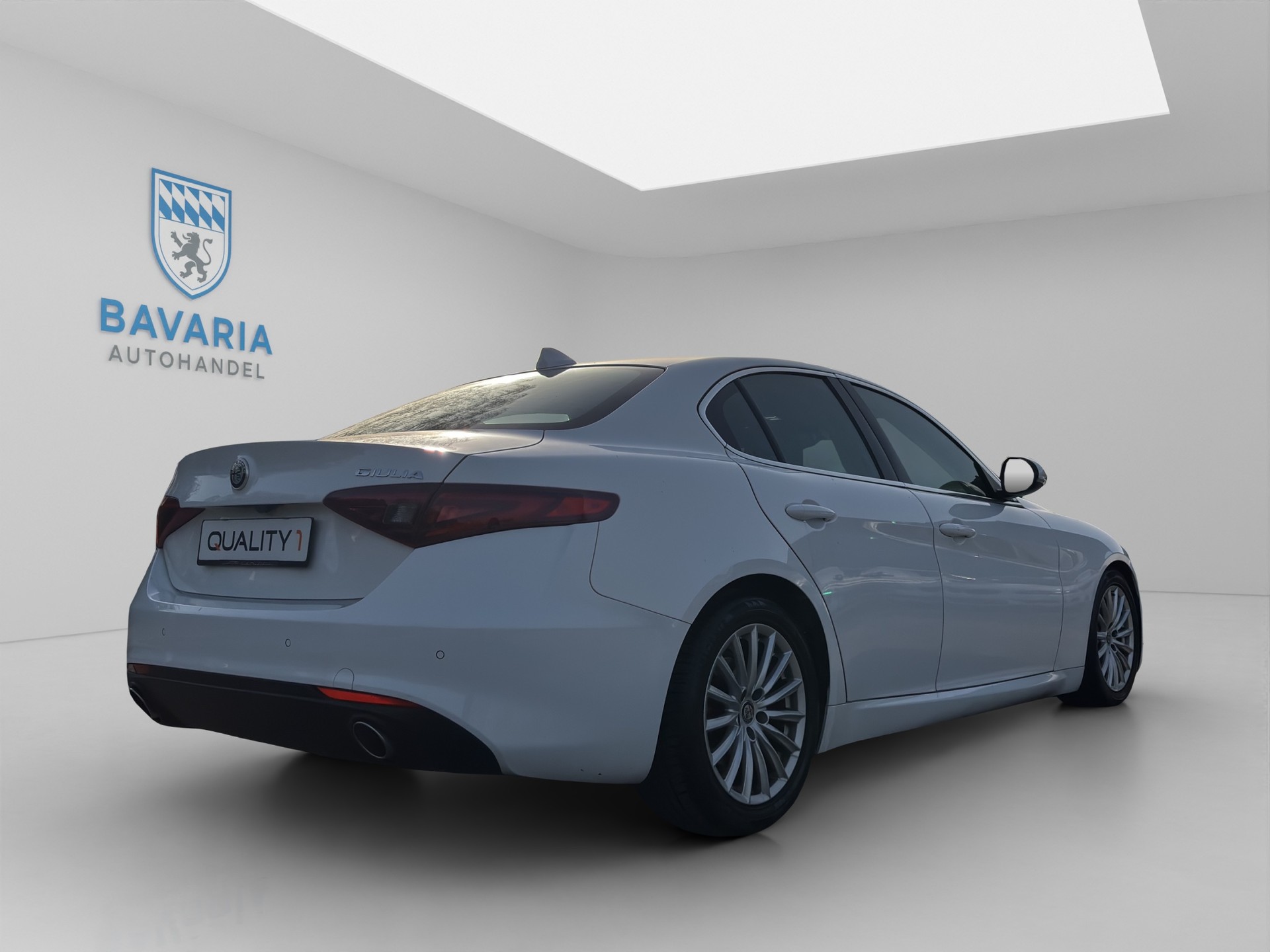 ALFA ROMEO Giulia 2.2 JTDM Super Automatic-image-4
