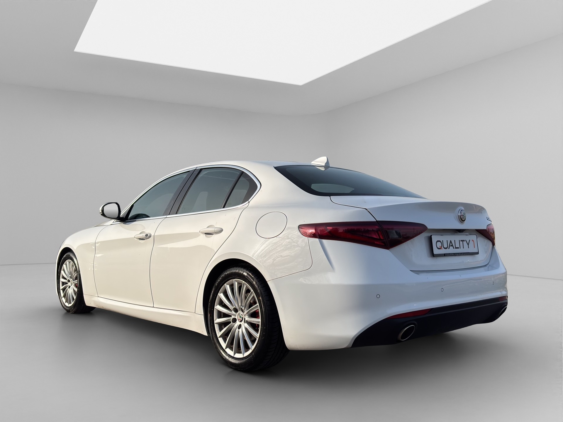 ALFA ROMEO Giulia 2.2 JTDM Super Automatic-image-2