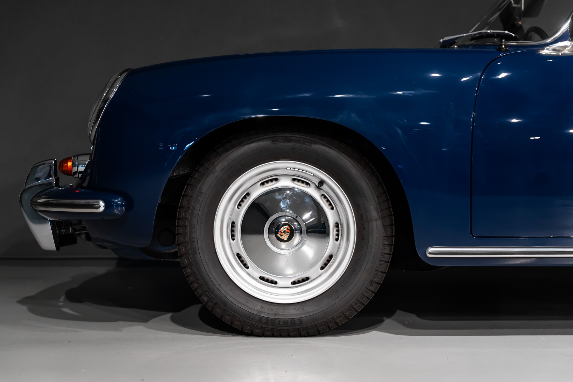 PORSCHE 356 BT6 Cabriolet-image-8