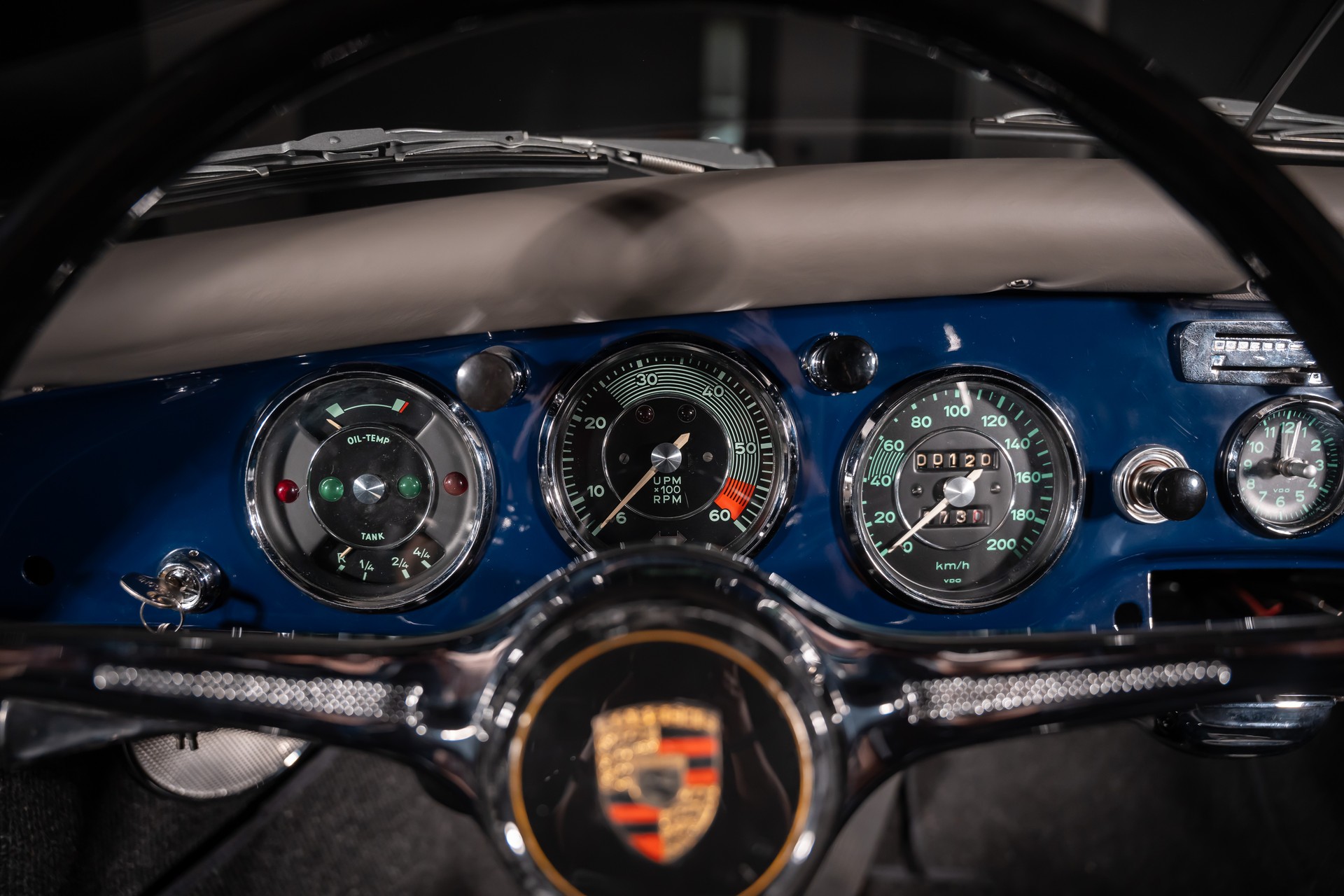 PORSCHE 356 BT6 Cabriolet-image-18