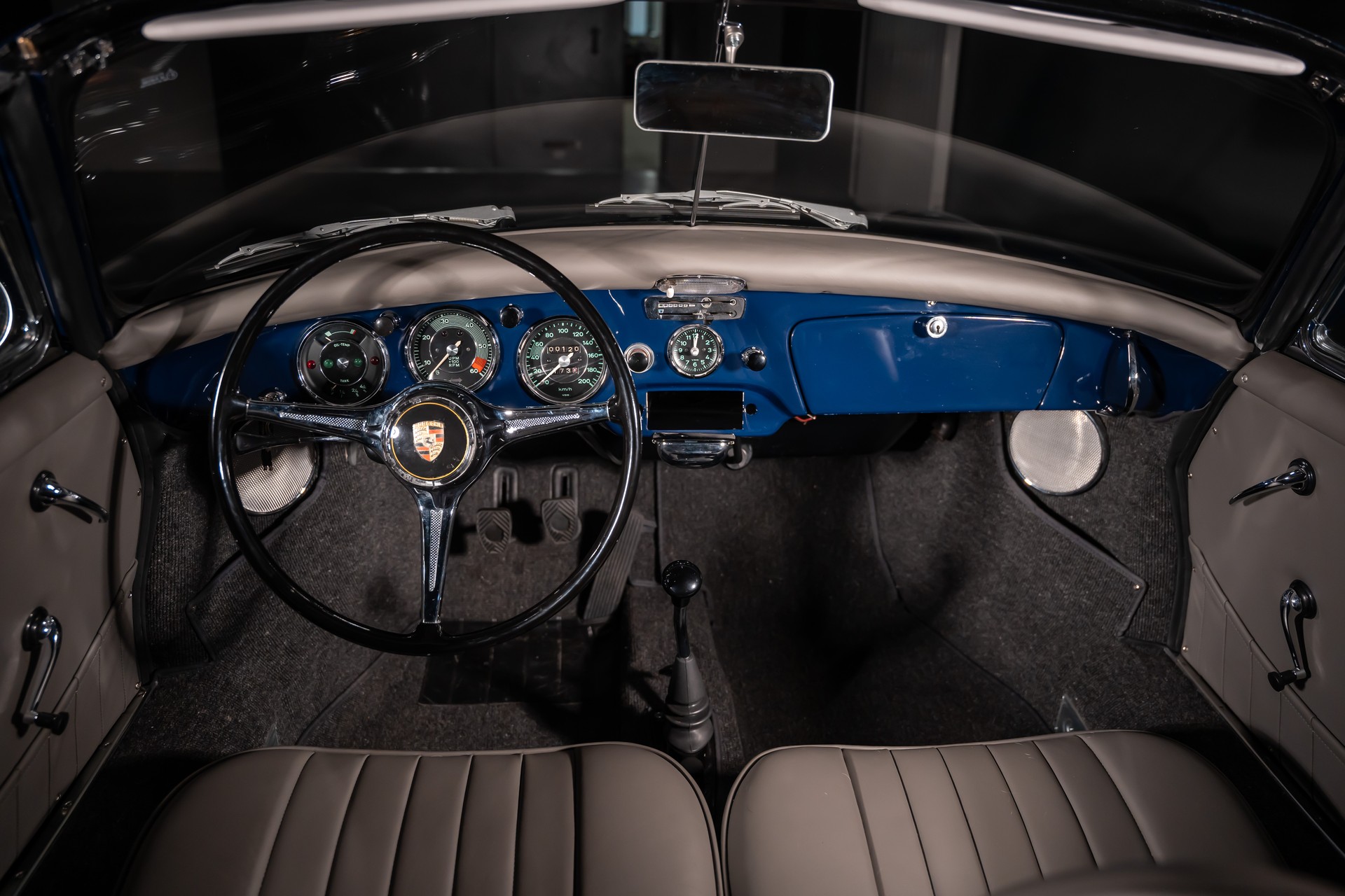 PORSCHE 356 BT6 Cabriolet-image-17