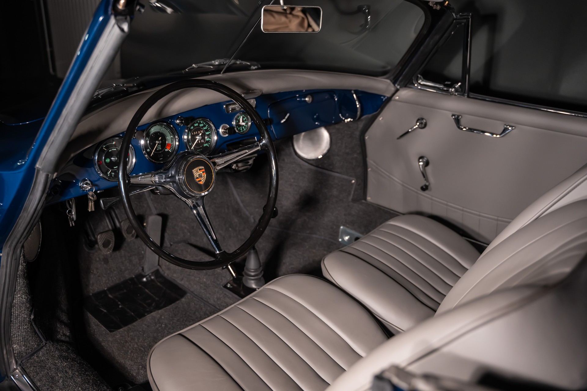 PORSCHE 356 BT6 Cabriolet-image-12