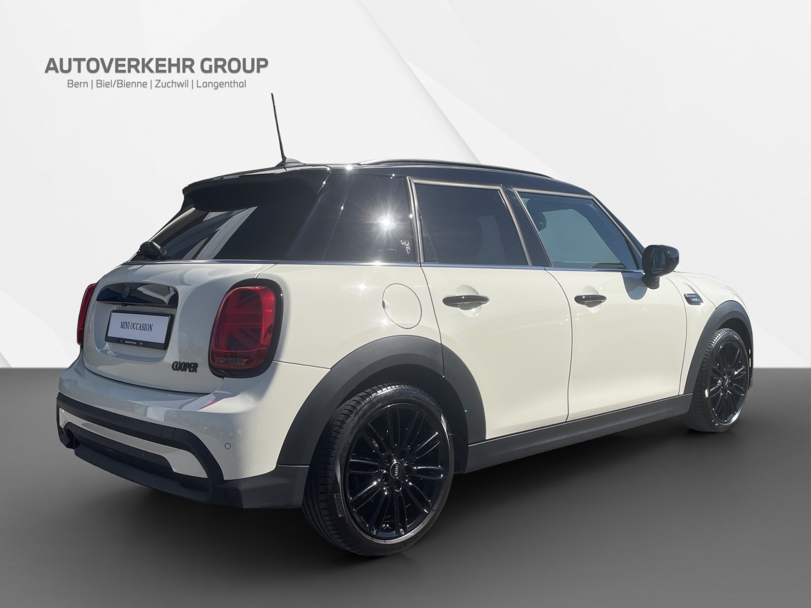 MINI Cooper Camden EditioDKG-image-5
