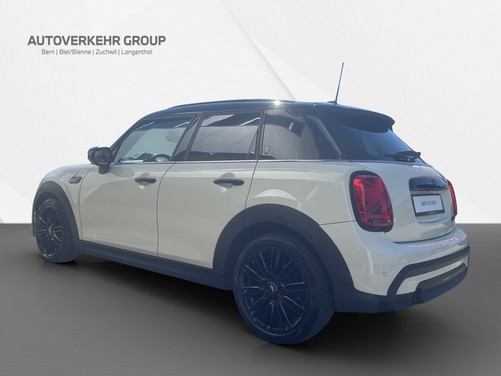MINI Cooper Camden EditioDKG-image-3