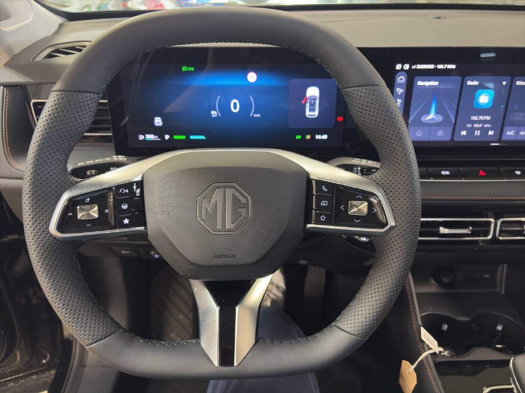 MG HS 1.5 Hybrid Luxury-image-5