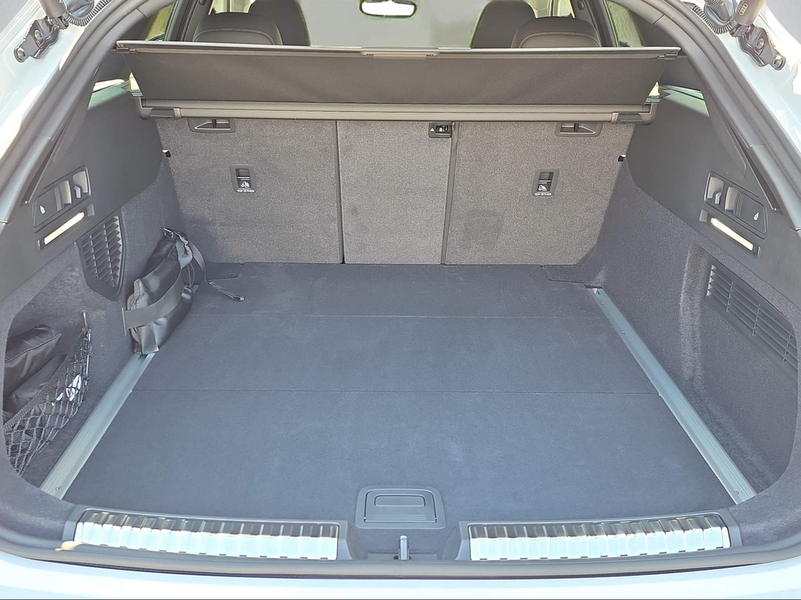 AUDI A6 Avant TDI quattro 150 kW S tronic-image-11