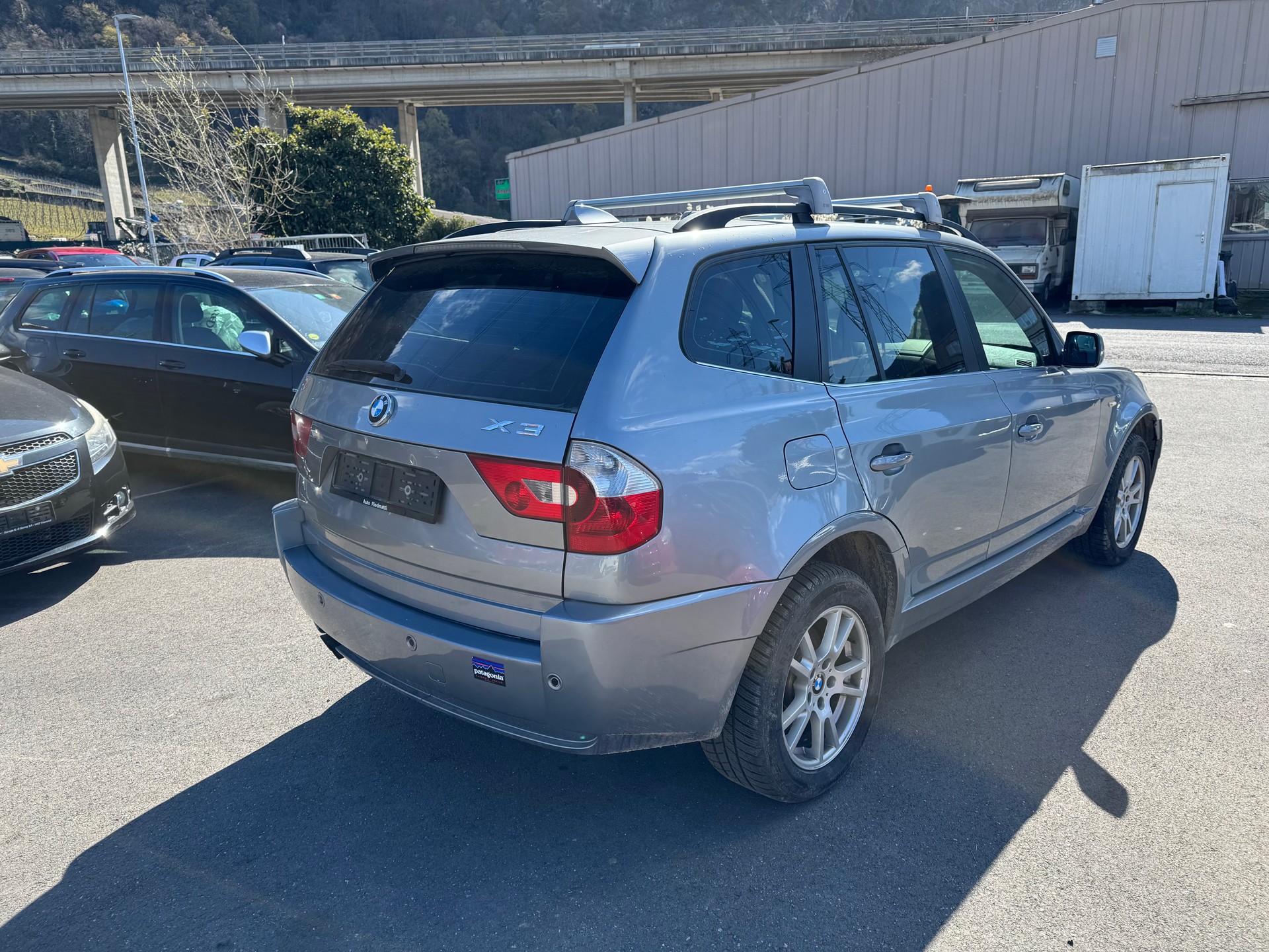 BMW X3 2.5i-image-3