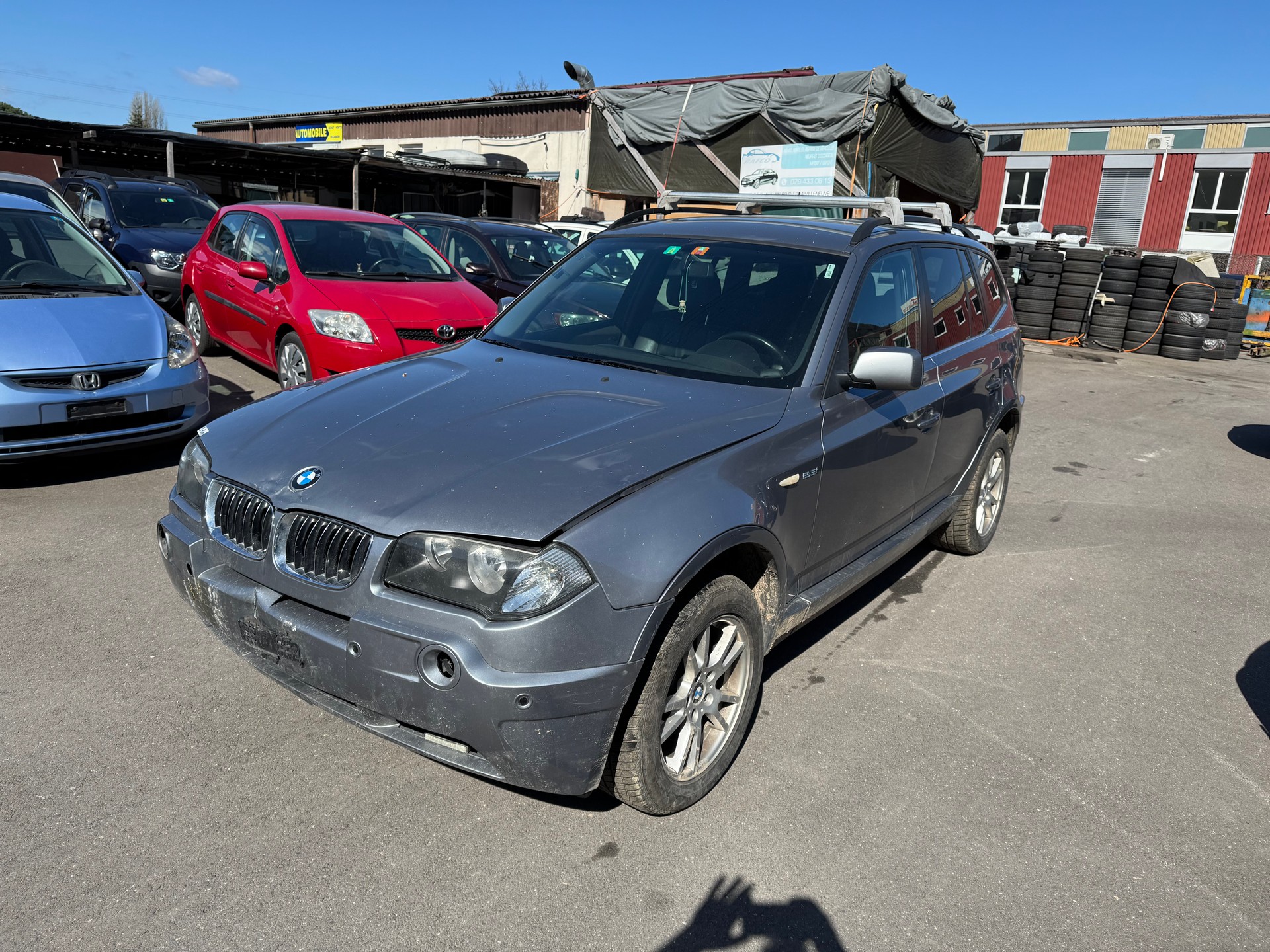 BMW X3 2.5i-image-0
