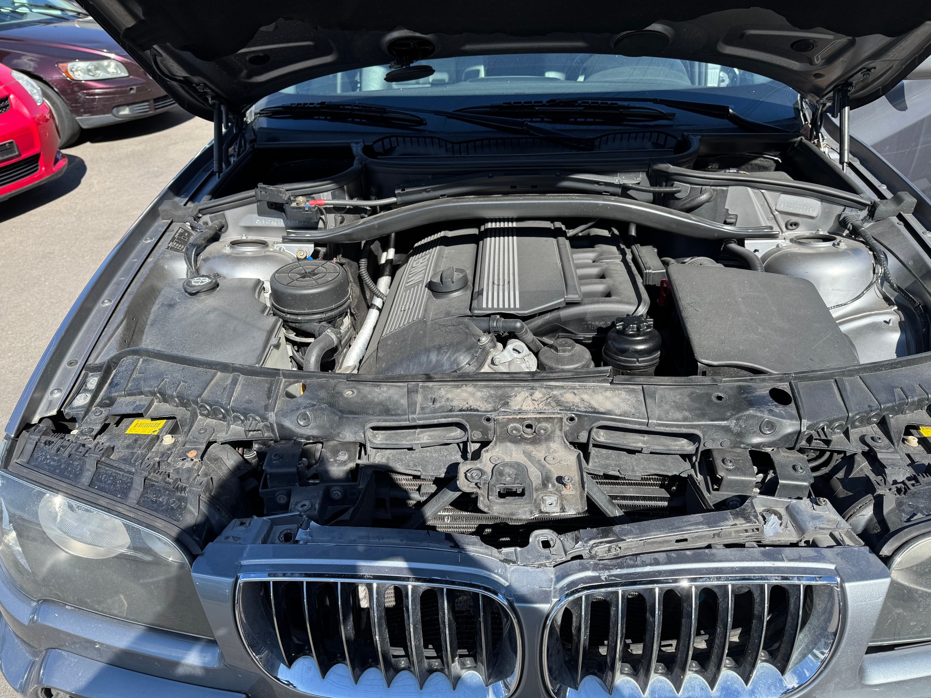BMW X3 2.5i-image-10