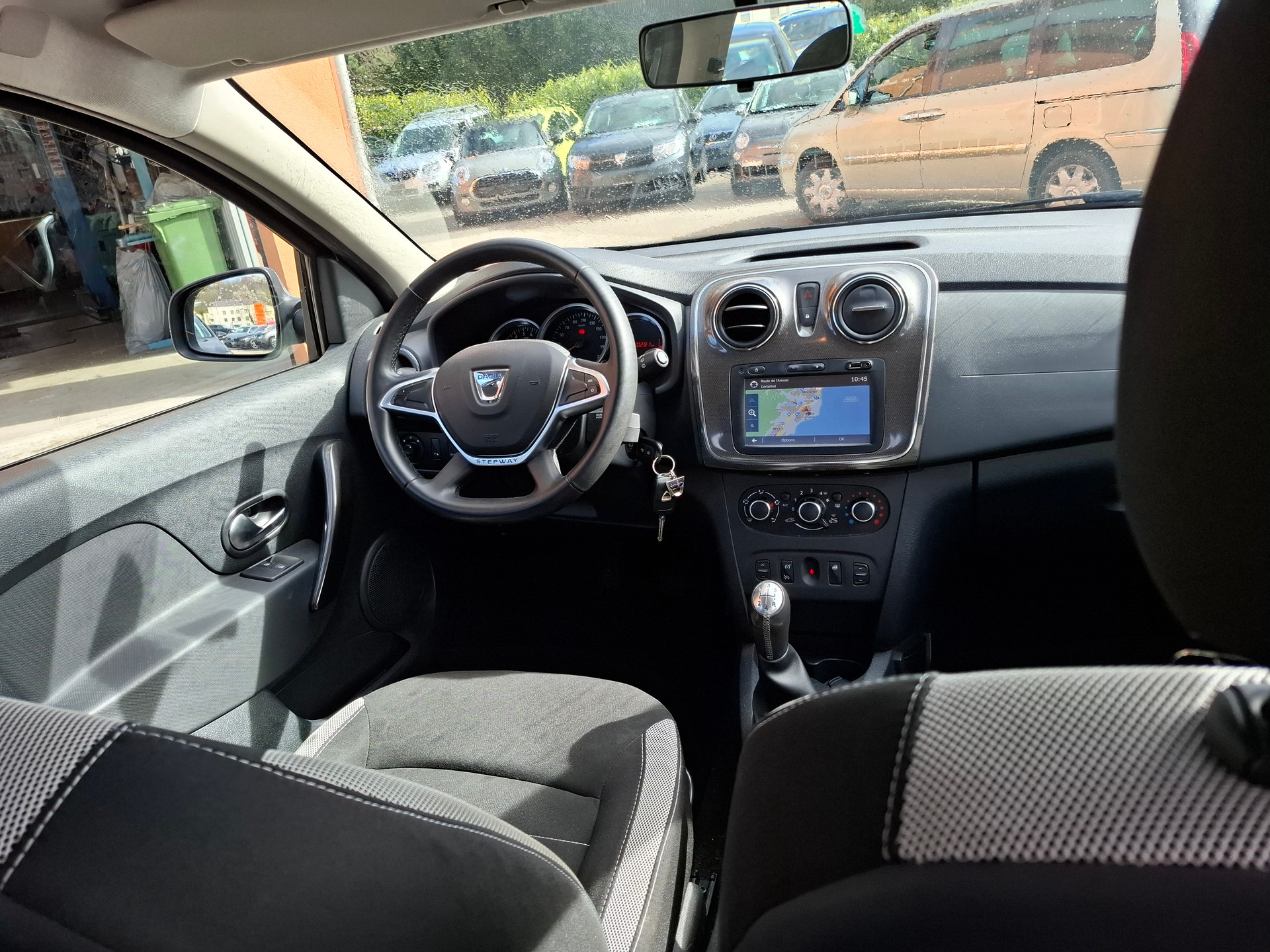 DACIA Sandero1.5dCi Stepway-image-9