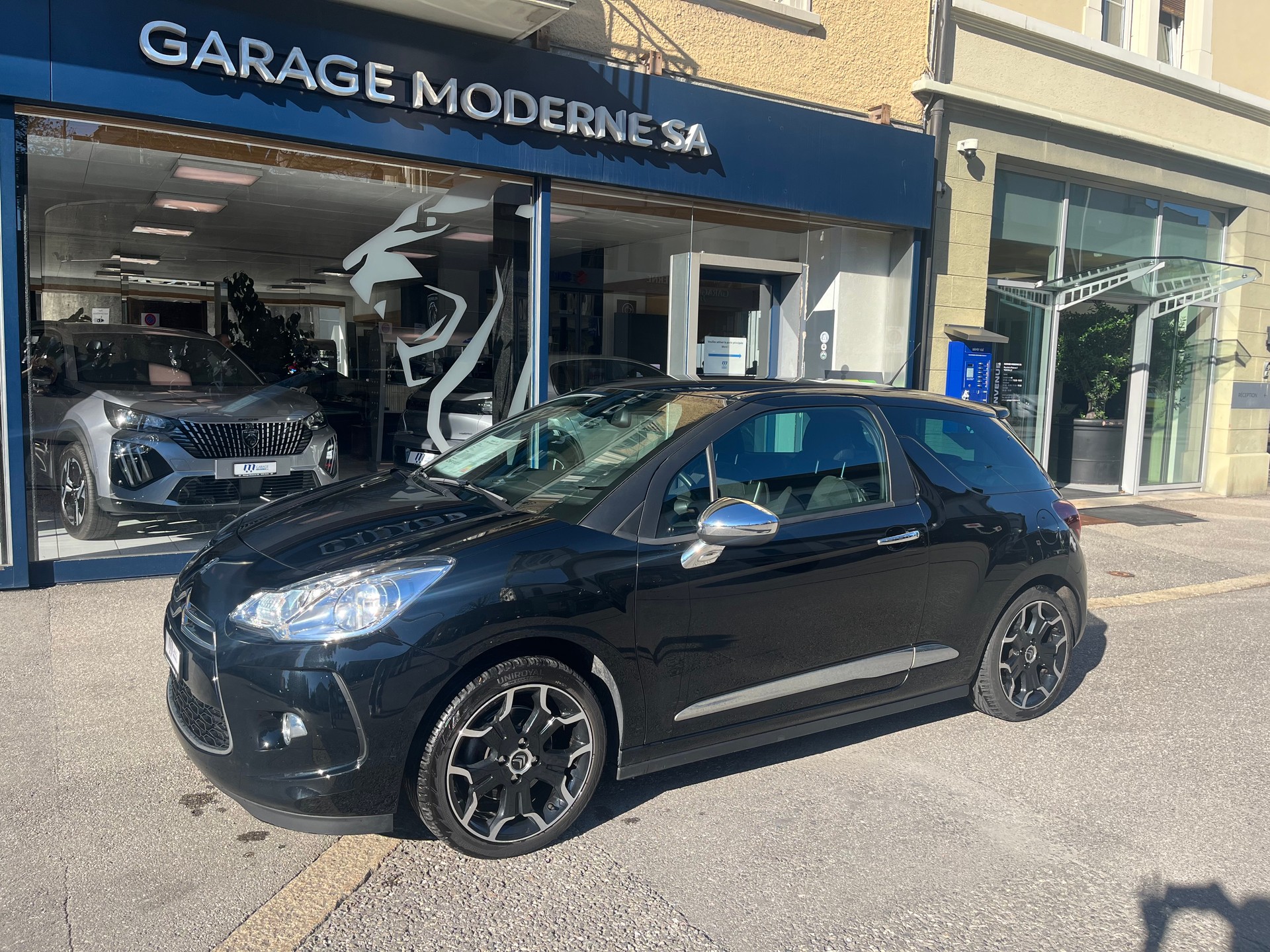 DS AUTOMOBILES DS3 1.6 THP Faubourg Addict