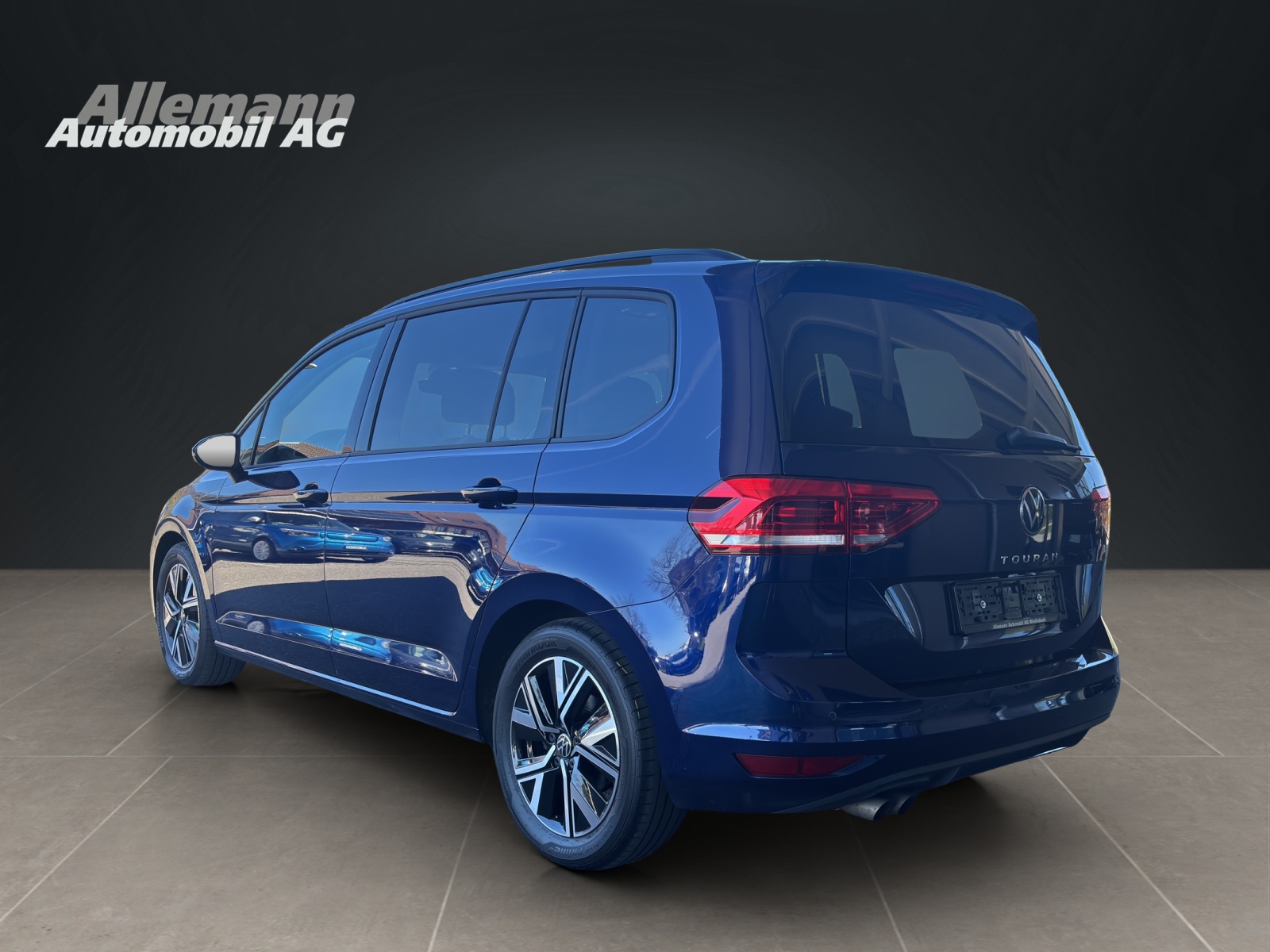 VW Touran 2.0 TDI SCR Comfortline DSG-image-3