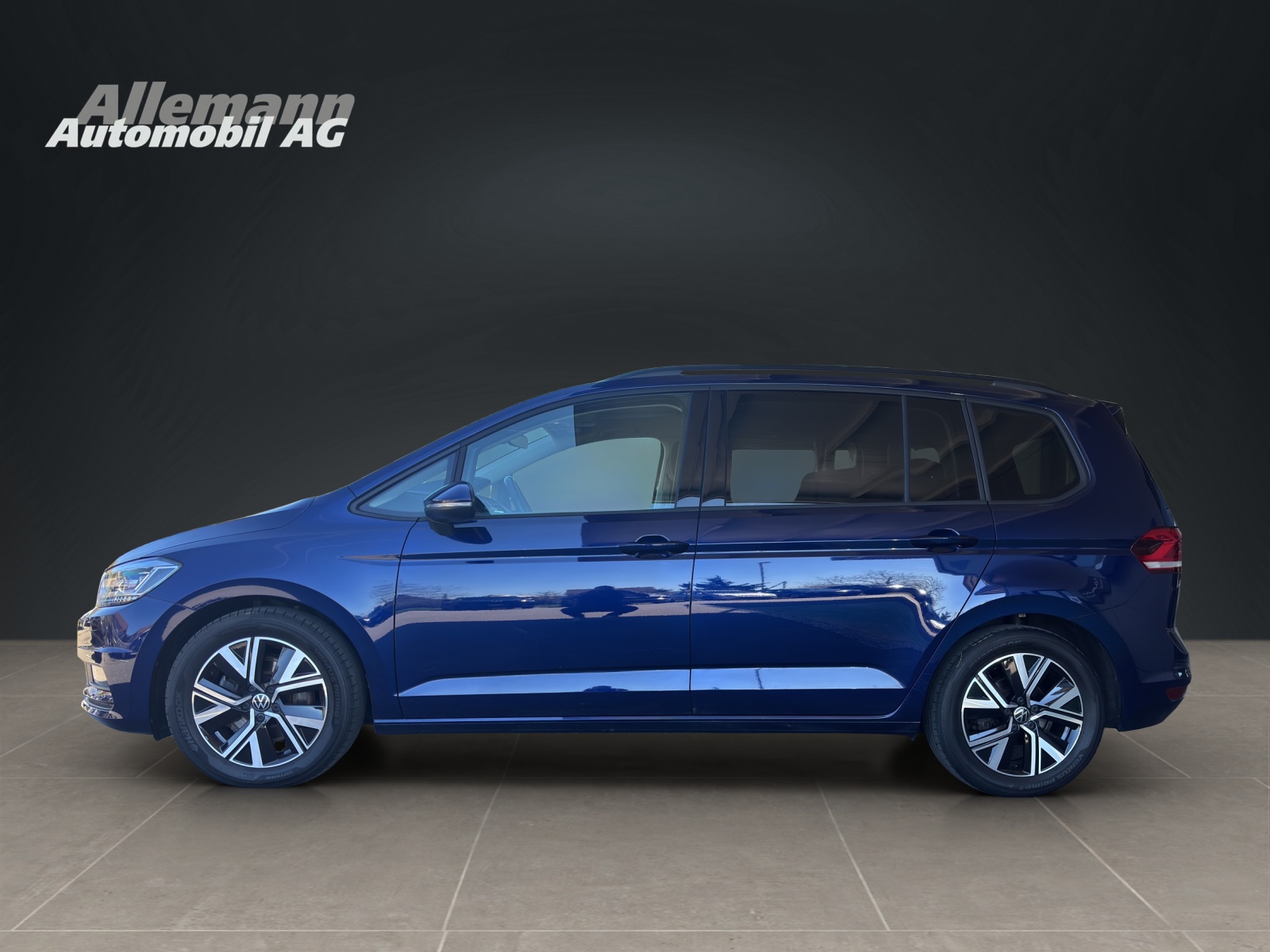 VW Touran 2.0 TDI SCR Comfortline DSG-image-2