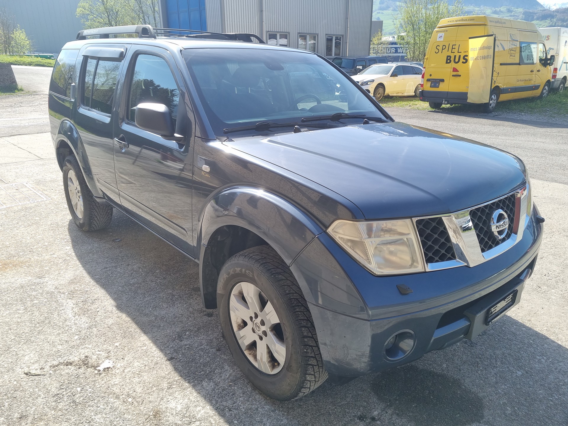 NISSAN Pathfinder 2.5 dCi LE-image-3
