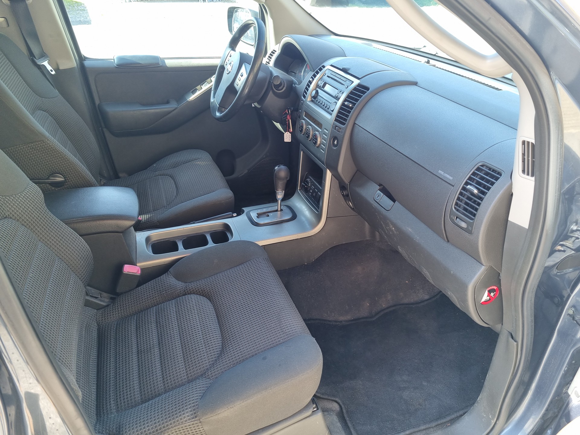 NISSAN Pathfinder 2.5 dCi LE-image-4