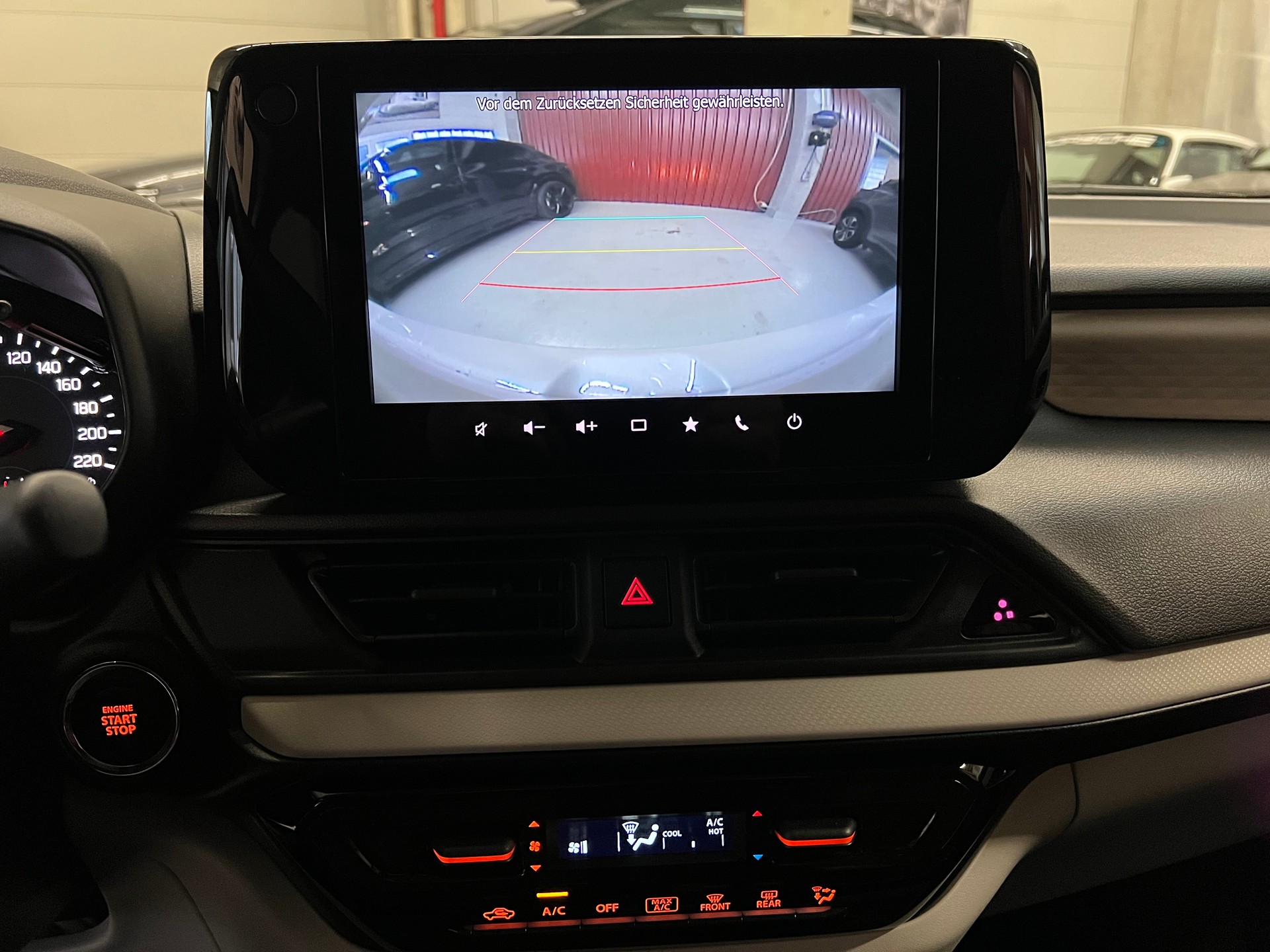 SUZUKI Swift 1.2 1st Edition Hybrid-image-7