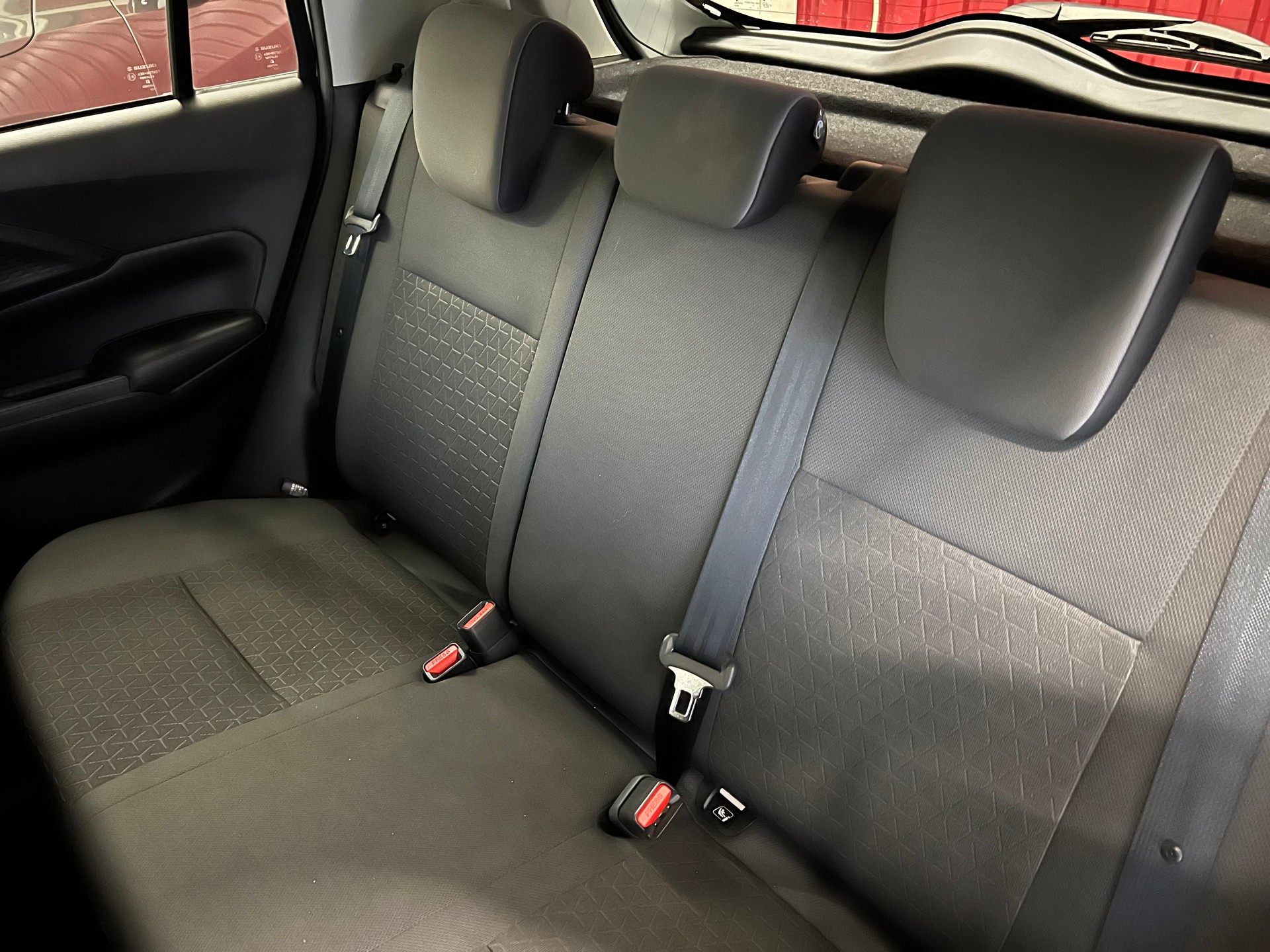 SUZUKI Swift 1.2 1st Edition Hybrid-image-6