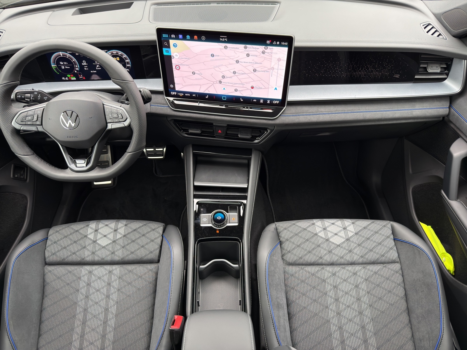 VW Tayron 1.5 TSI evo2 eHybrid R-Line DSG-image-8