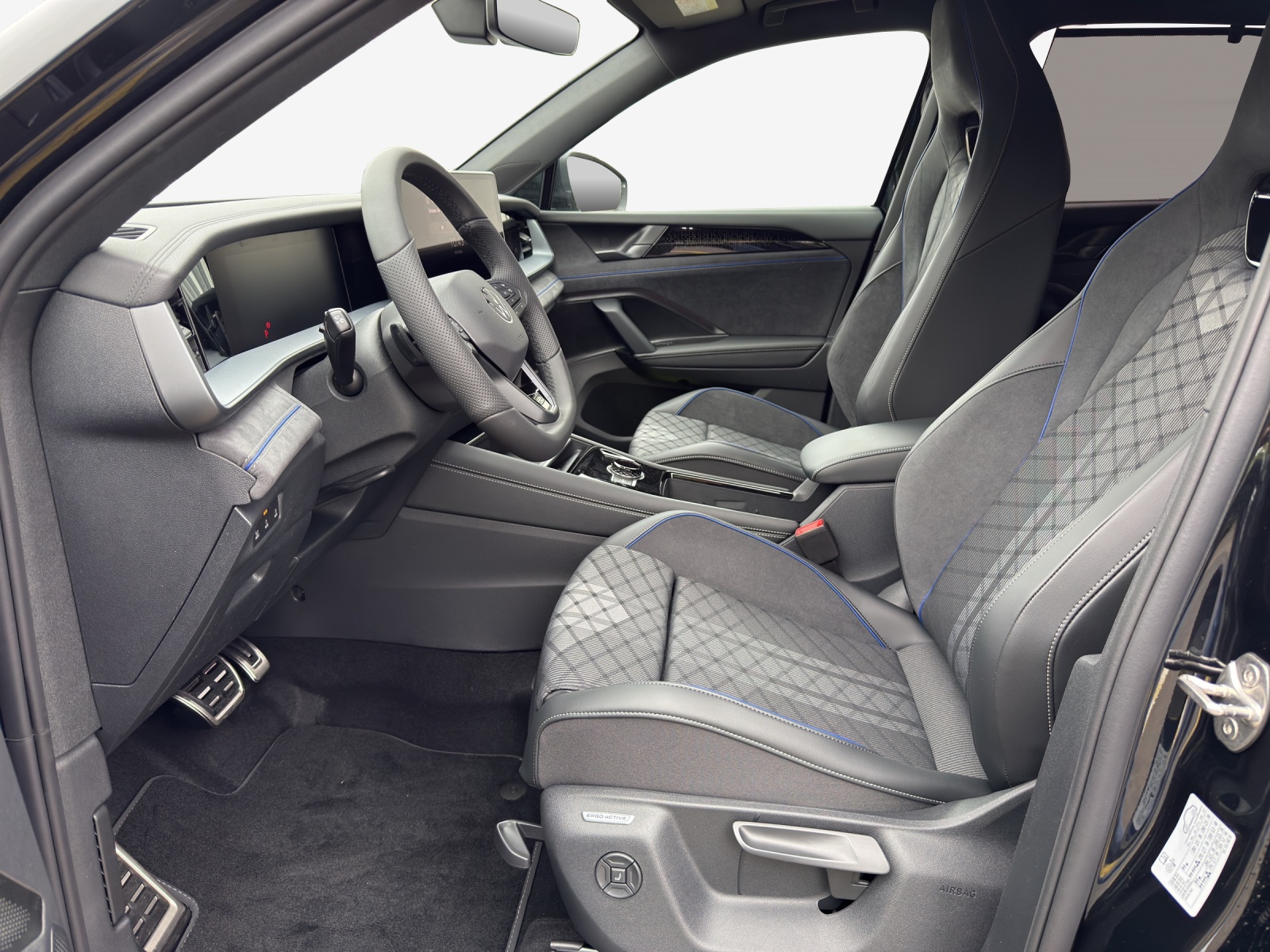 VW Tayron 1.5 TSI evo2 eHybrid R-Line DSG-image-7