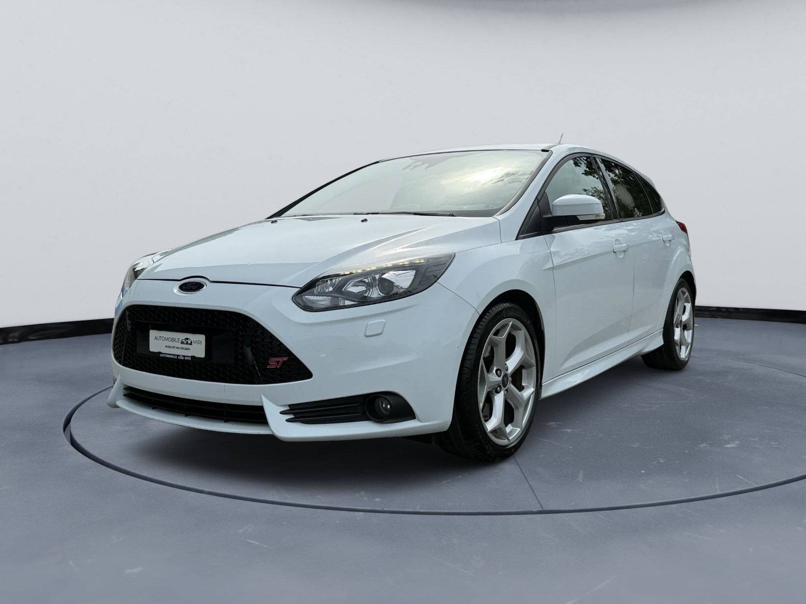 FORD Focus 2.0 SCTi ST-2-image-0
