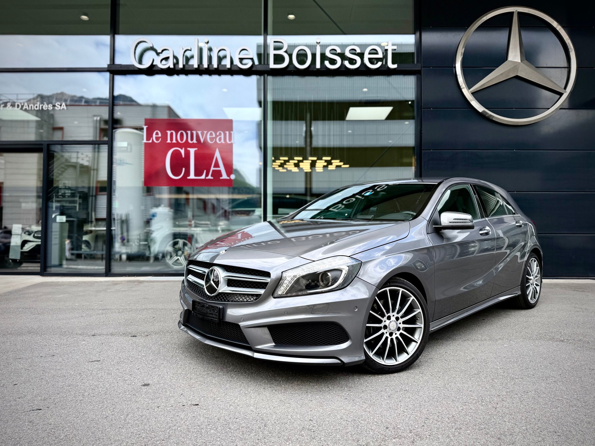 MERCEDES-BENZ A 220 AMG Line 4Matic 7G-DCT-image-0