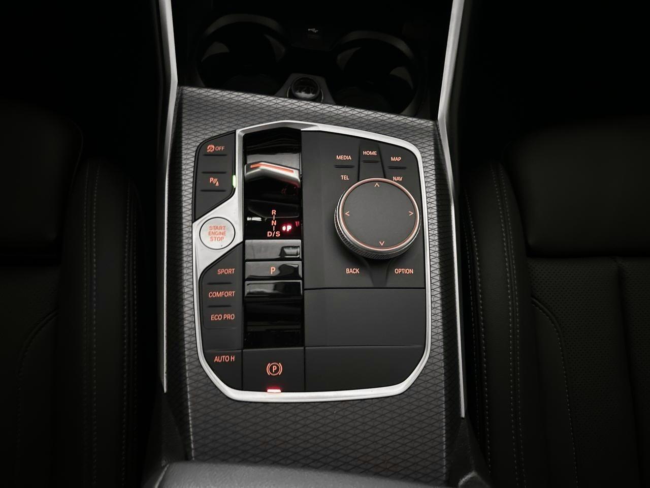BMW 330d xDrive Touring M Sport-image-21