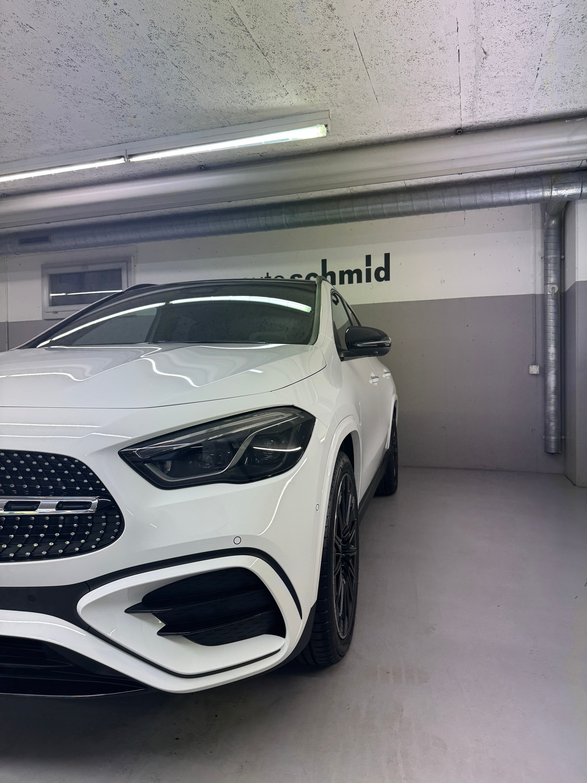 MERCEDES-BENZ GLA 220 d 4Matic Swiss Star-image-2