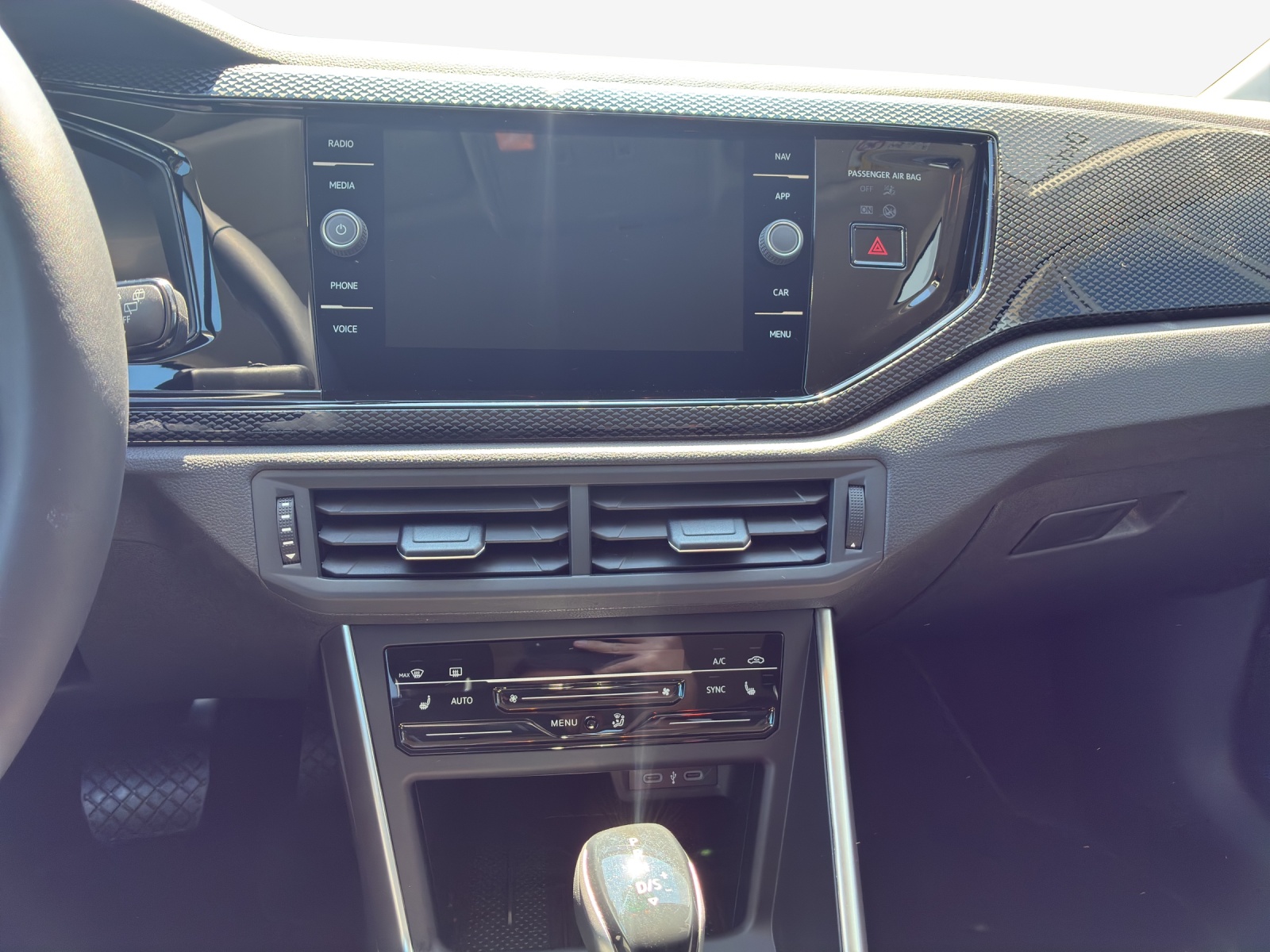 VW Polo 1.0 TSI Life DSG-image-10