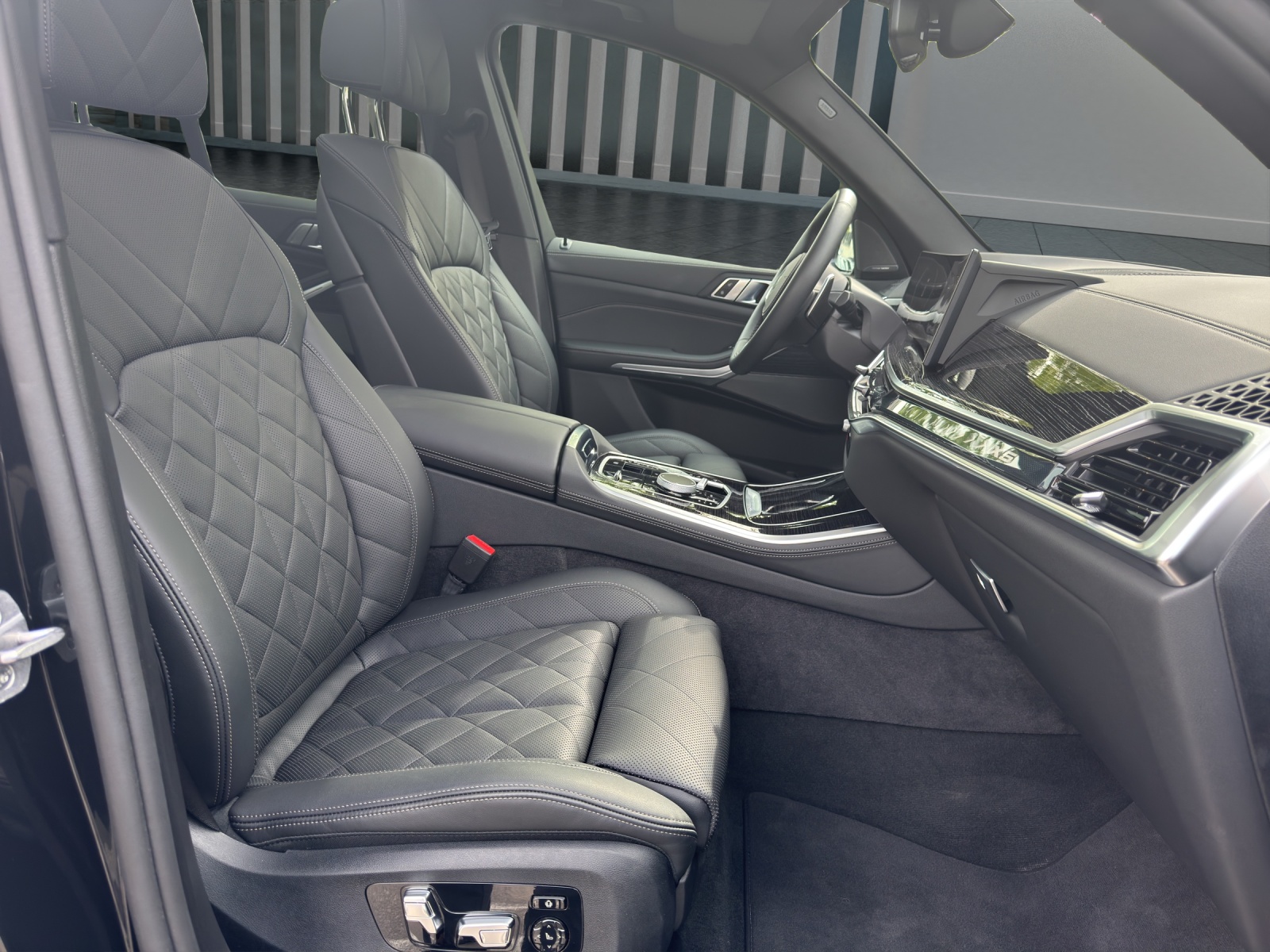 BMW X5 50e xDrive M Sportpaket-image-18