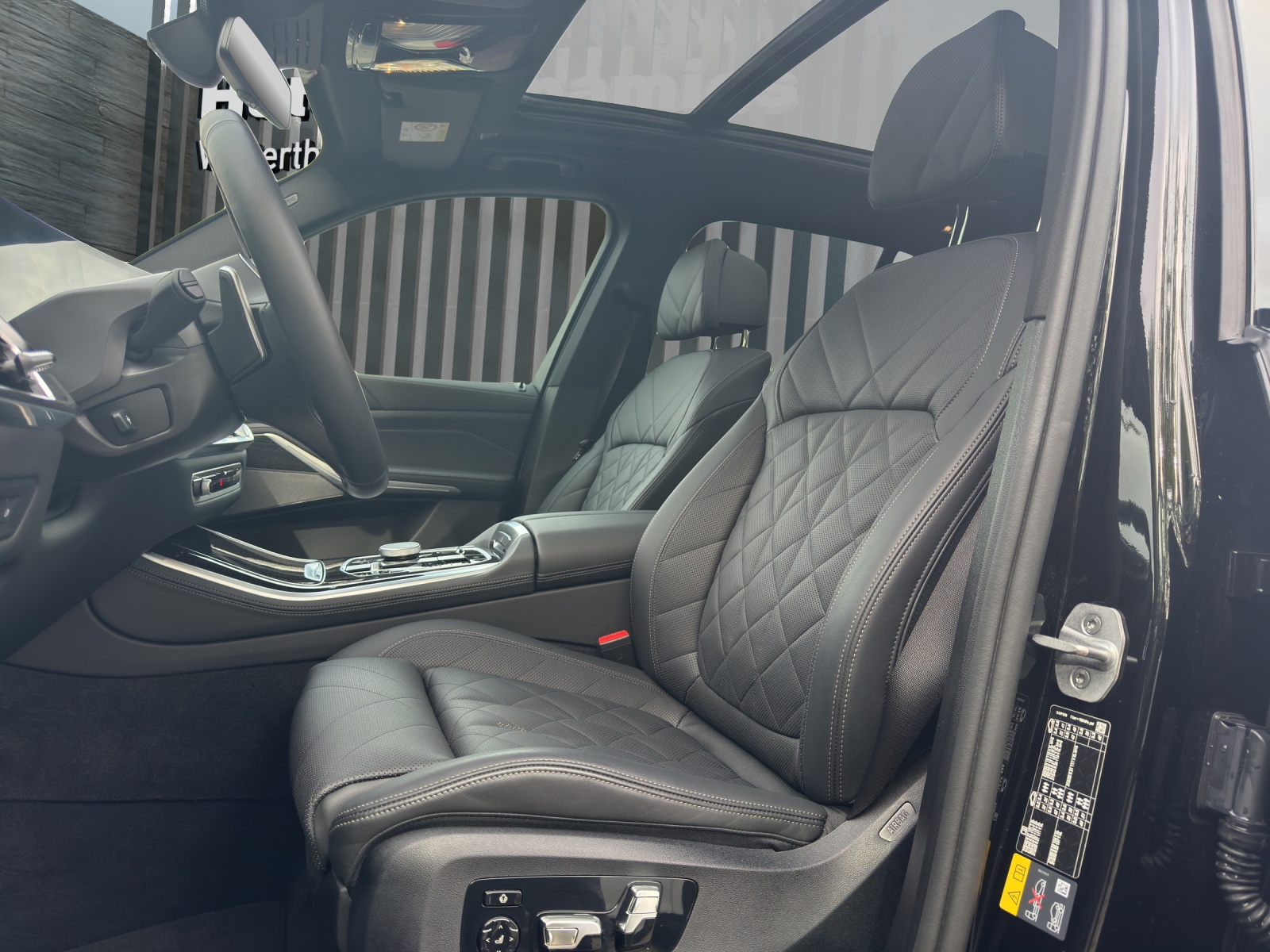 BMW X5 50e xDrive M Sportpaket-image-17
