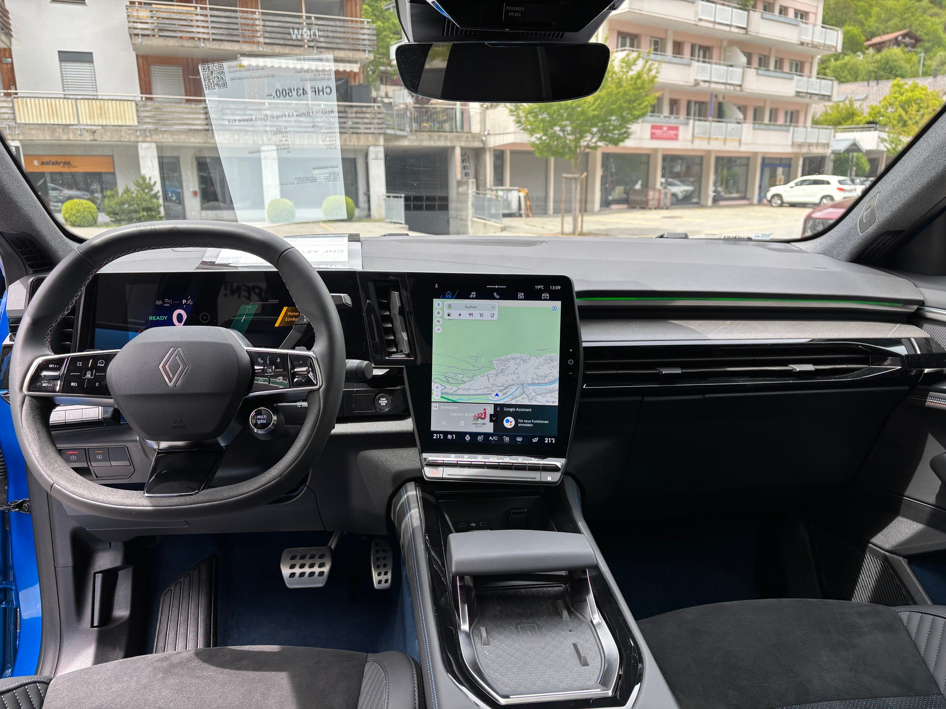 RENAULT Rafale 1.2 Plug-in Esprit Alpine 4x4-image-10