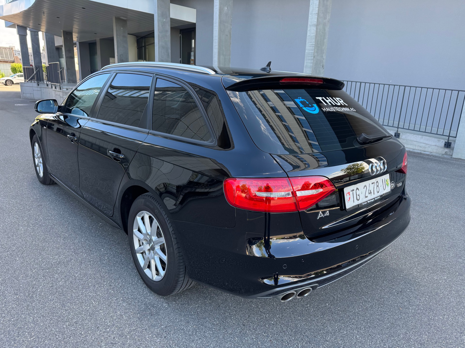 AUDI A4 Avant 2.0 TDI multitronic Frisch ab MFK-image-2