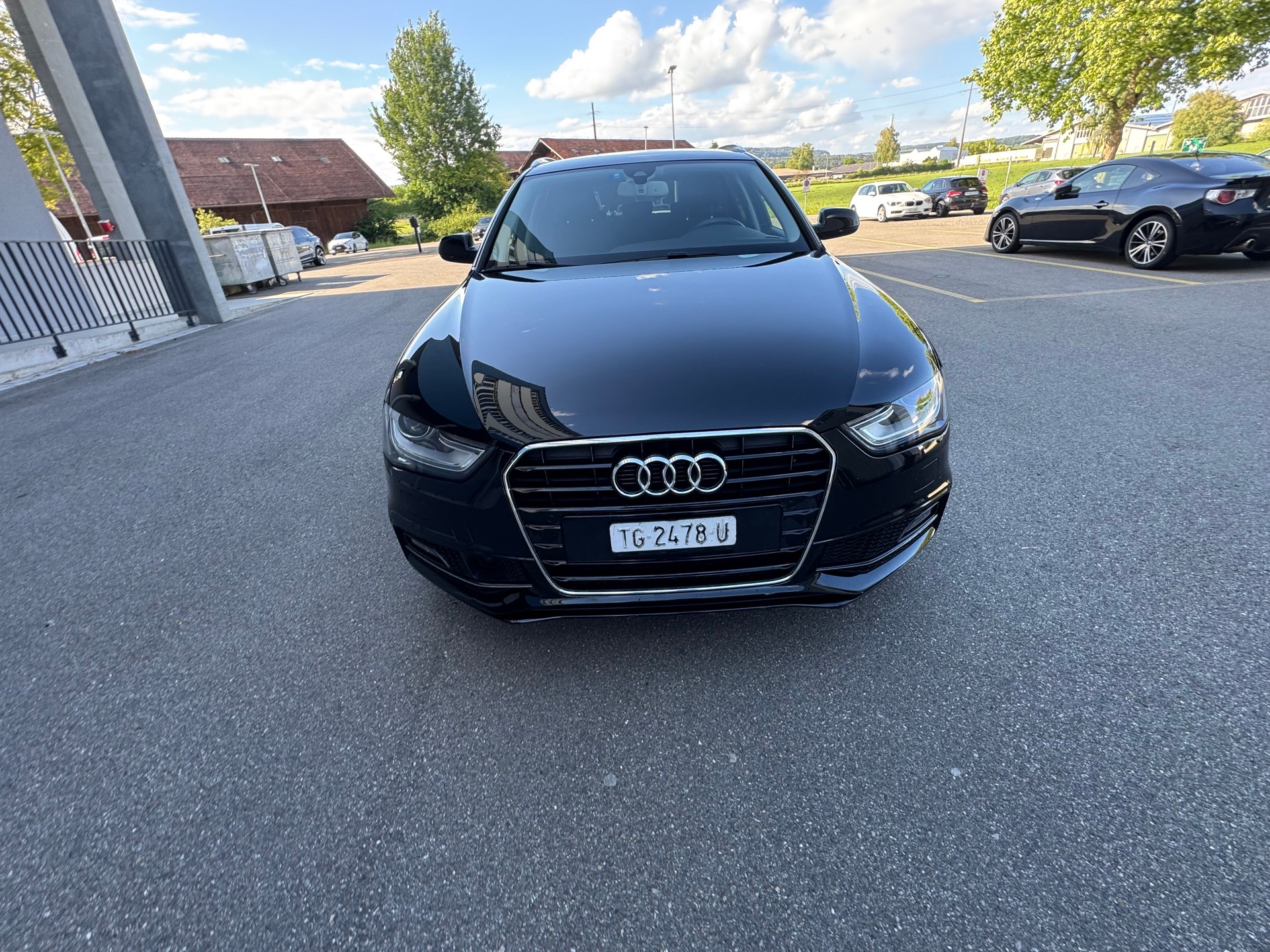 AUDI A4 Avant 2.0 TDI multitronic Frisch ab MFK-image-14