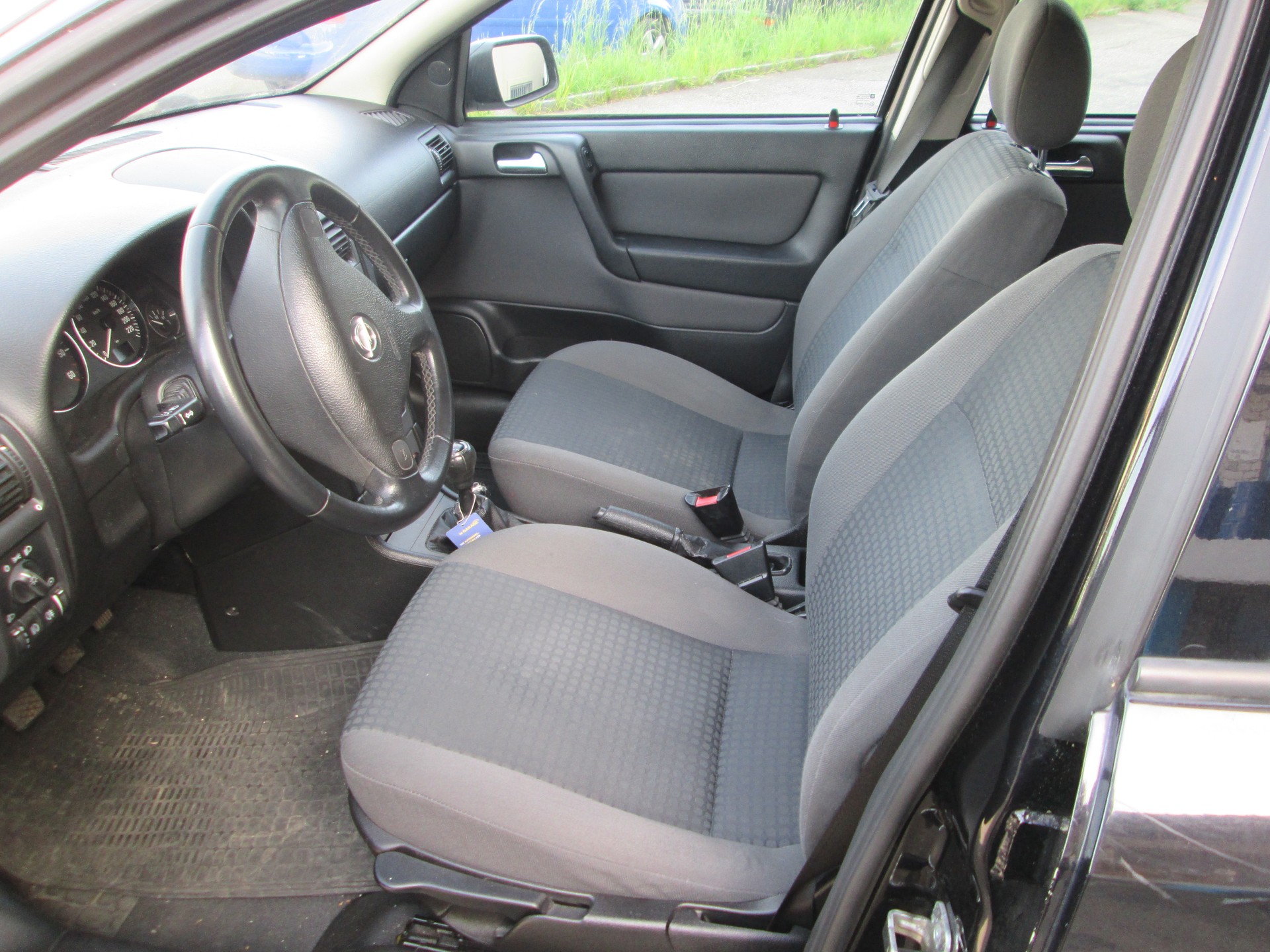 OPEL Astra Caravan 2.0 DTi Njoy-image-7