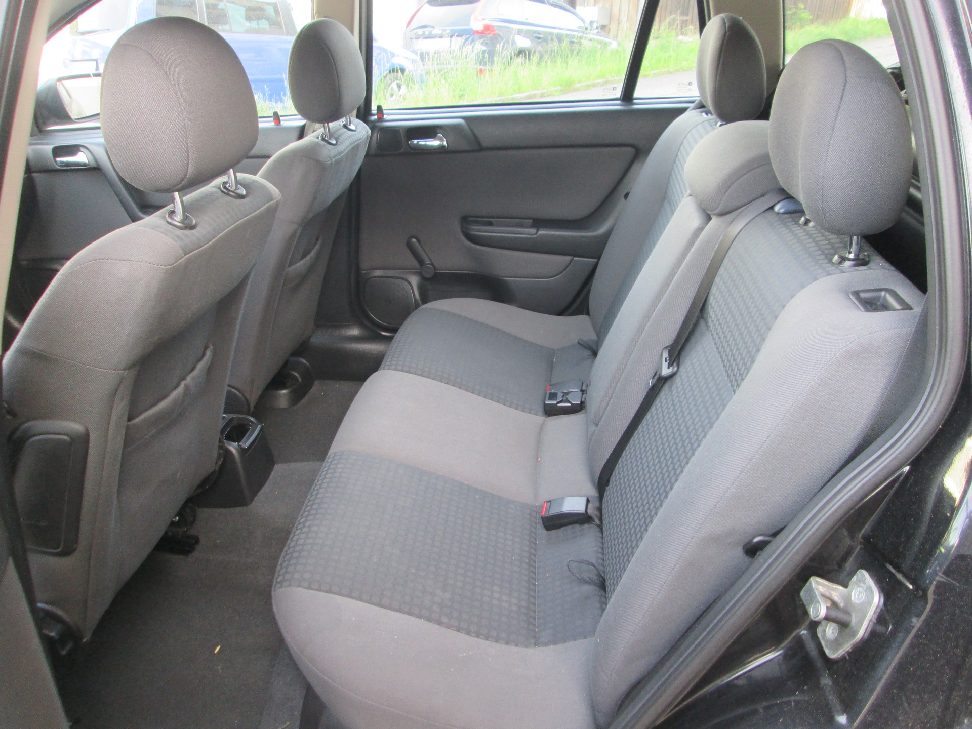 OPEL Astra Caravan 2.0 DTi Njoy-image-8