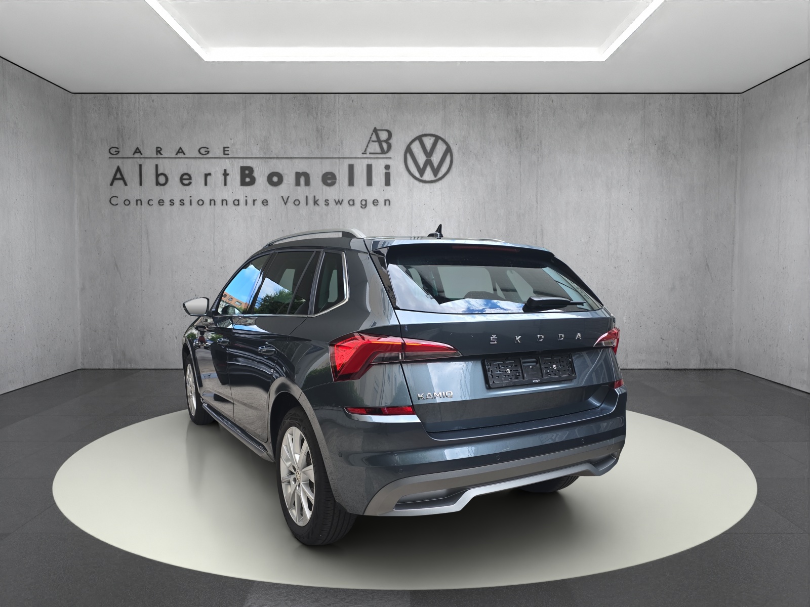SKODA Kamiq 1.5 TSI ACT Style DSG-showroom-element-1