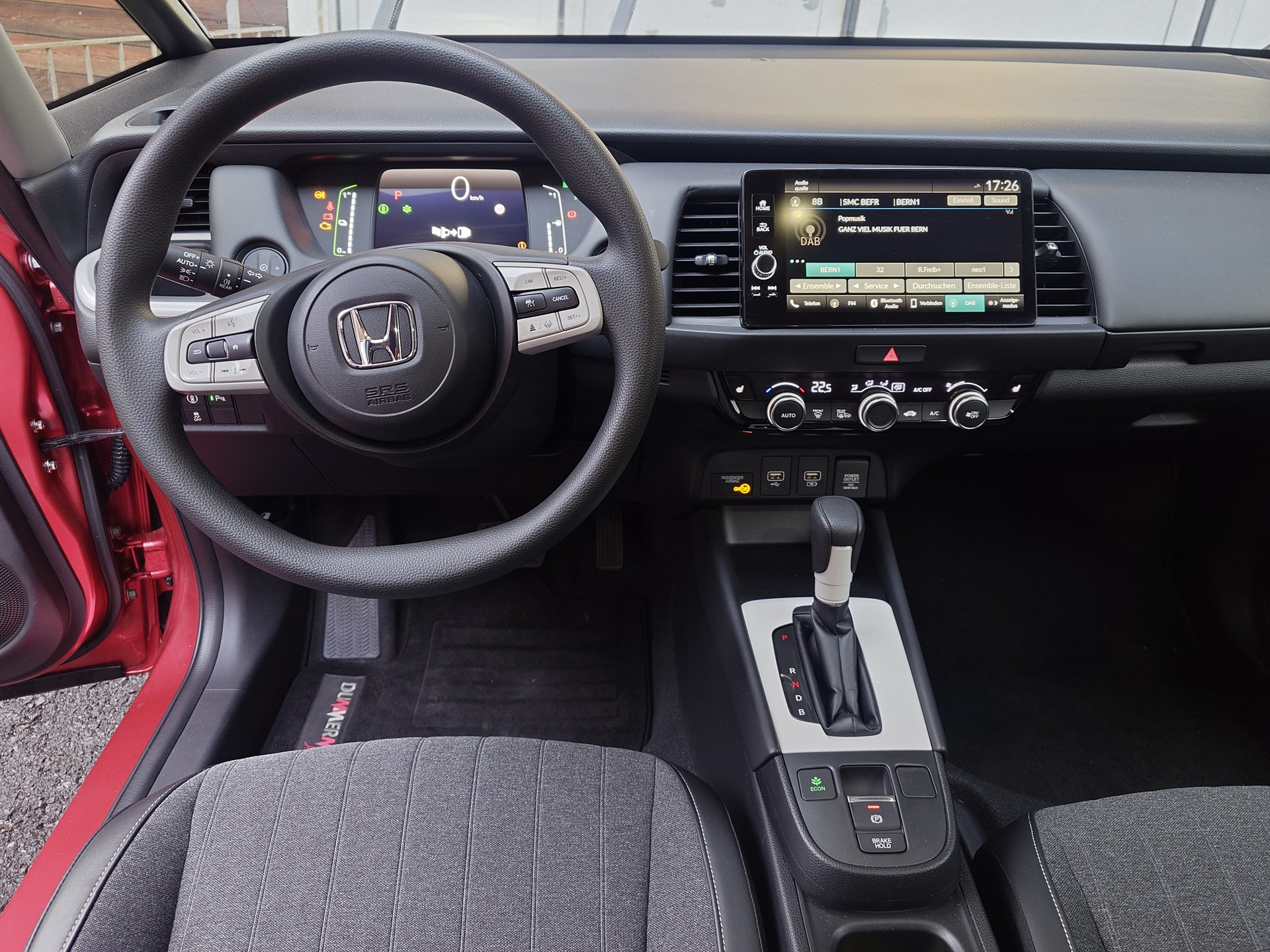 HONDA Jazz 1.5i-MMD Elegance E-CVT-image-4