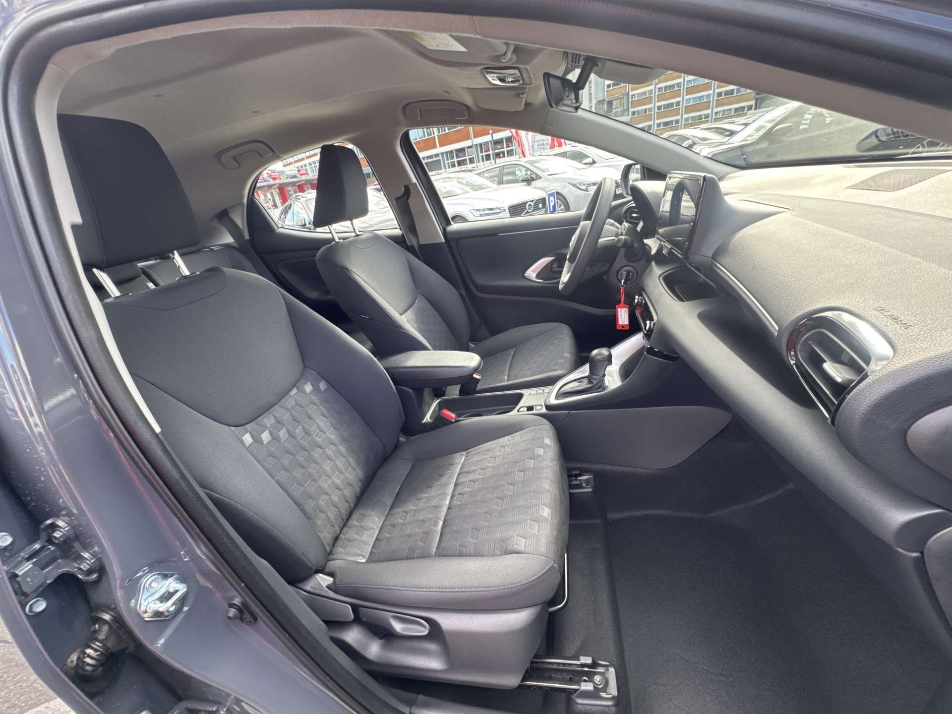 MAZDA 2 Hybrid Prime-line Automat-image-12