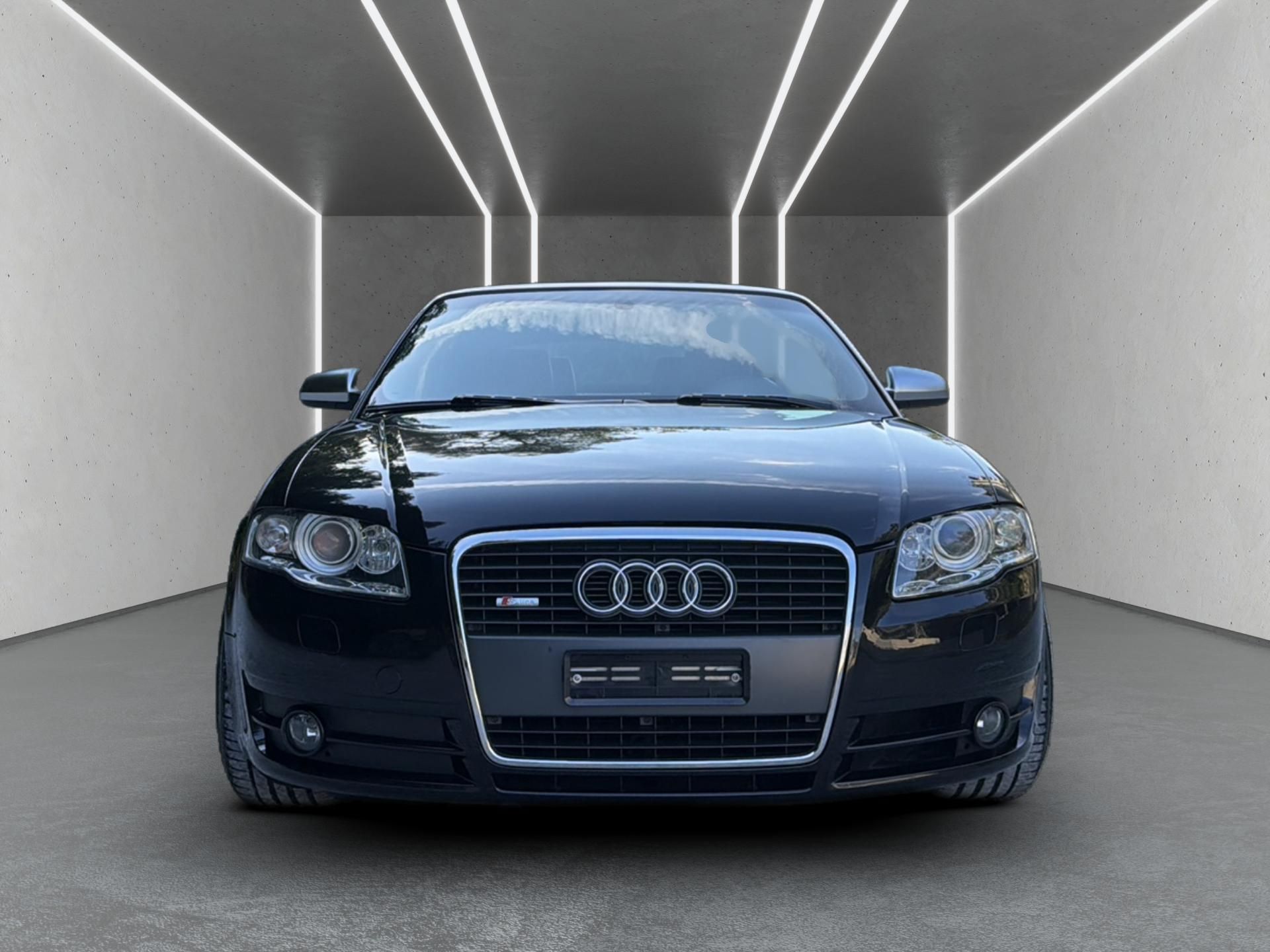 AUDI A4 Cabriolet 1.8 Turbo-image-8