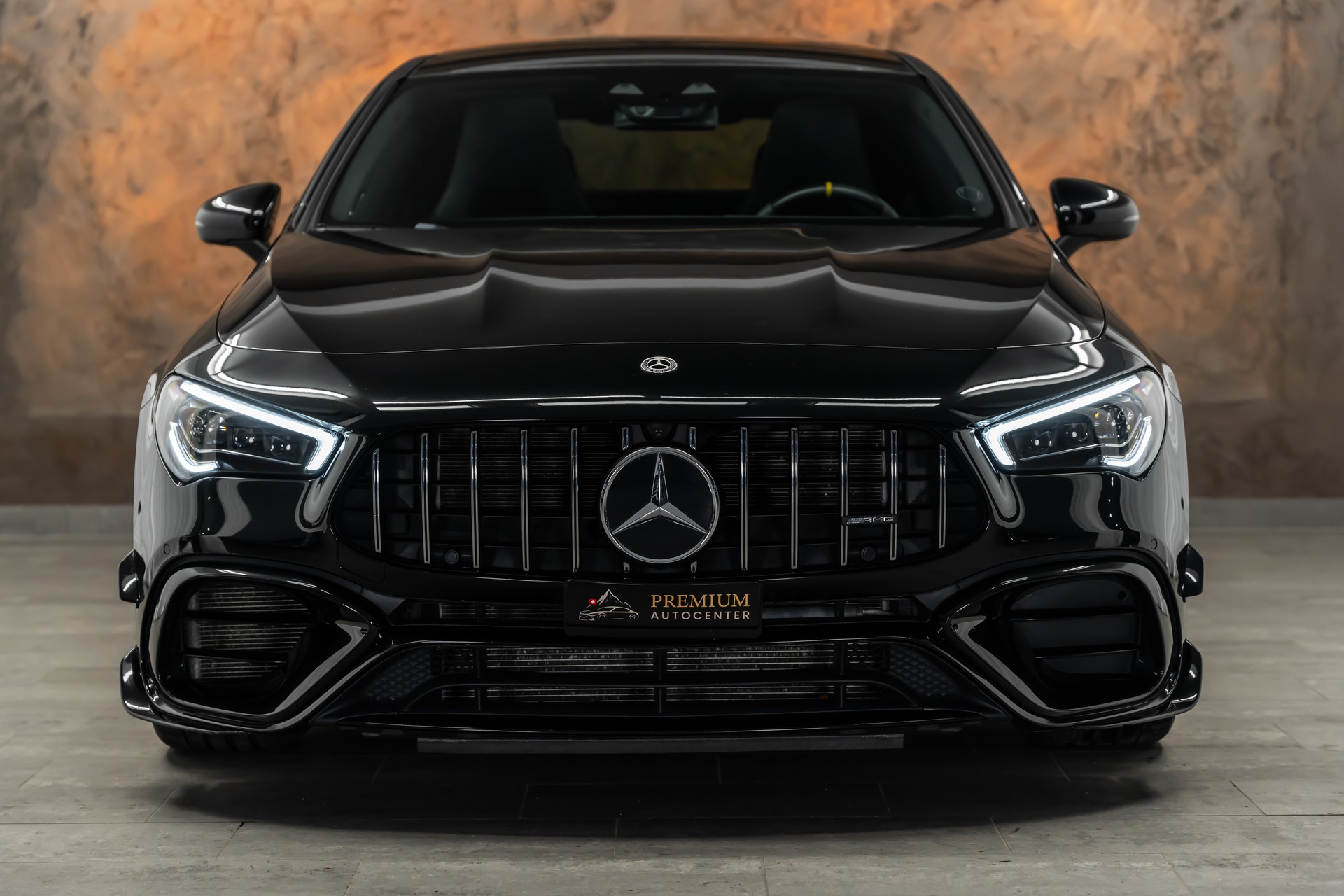 MERCEDES-BENZ CLA 45 S AMG 4Matic+ 8G-DCT *Aerodynamik*AMG-Drivers*Panorama*Burmester3D*-image-5