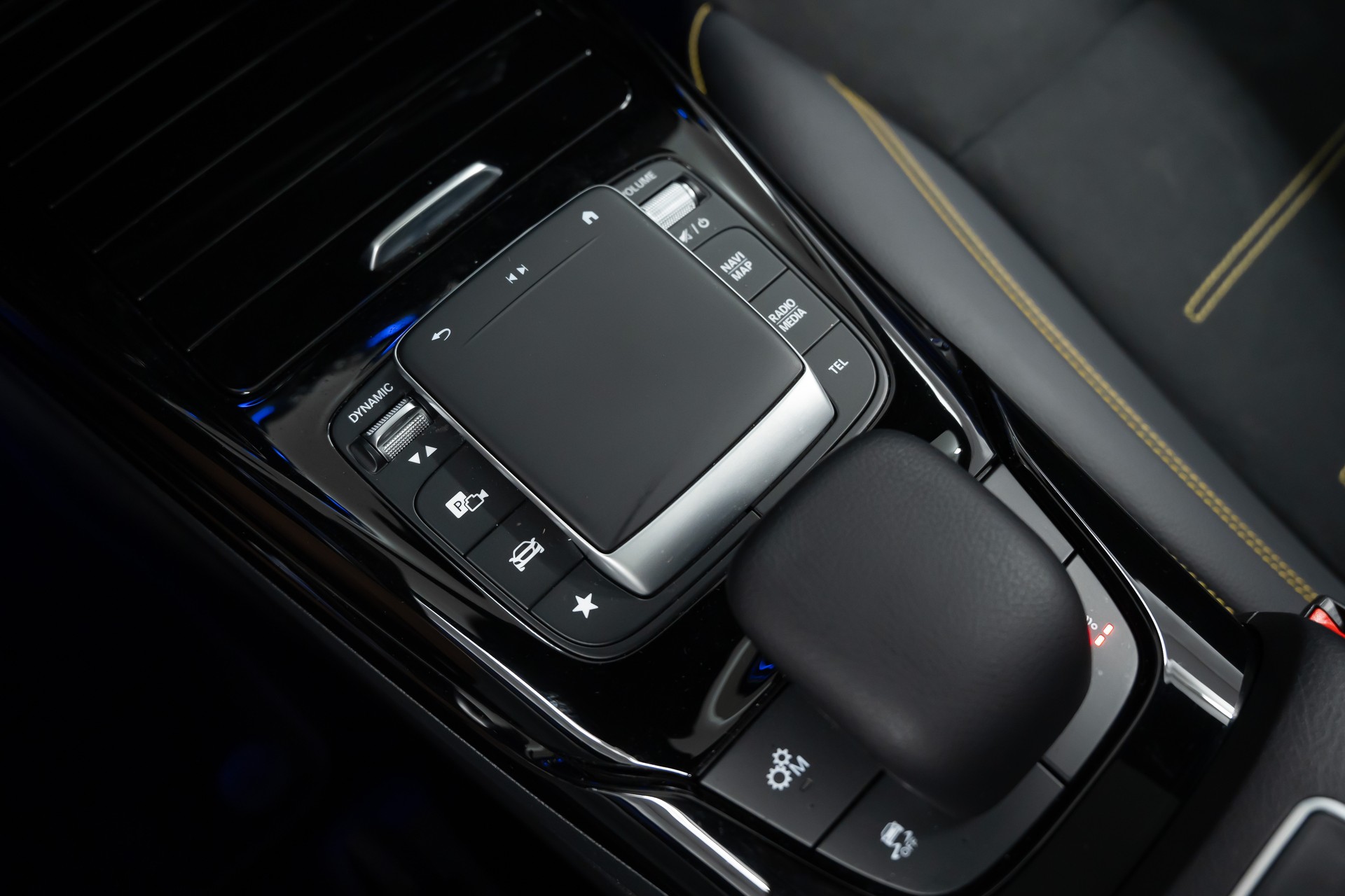 MERCEDES-BENZ CLA 45 S AMG 4Matic+ 8G-DCT *Aerodynamik*AMG-Drivers*Panorama*Burmester3D*-image-20