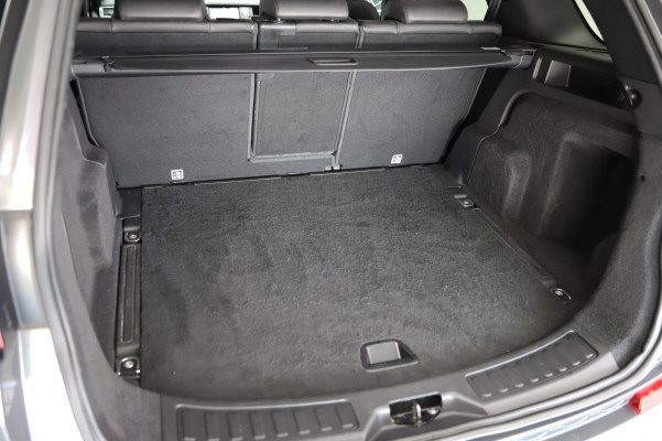 LAND ROVER Disco. Sport 2.0 Si4 SE-image-11
