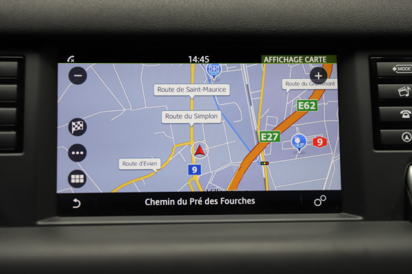 LAND ROVER Disco. Sport 2.0 Si4 SE-image-14