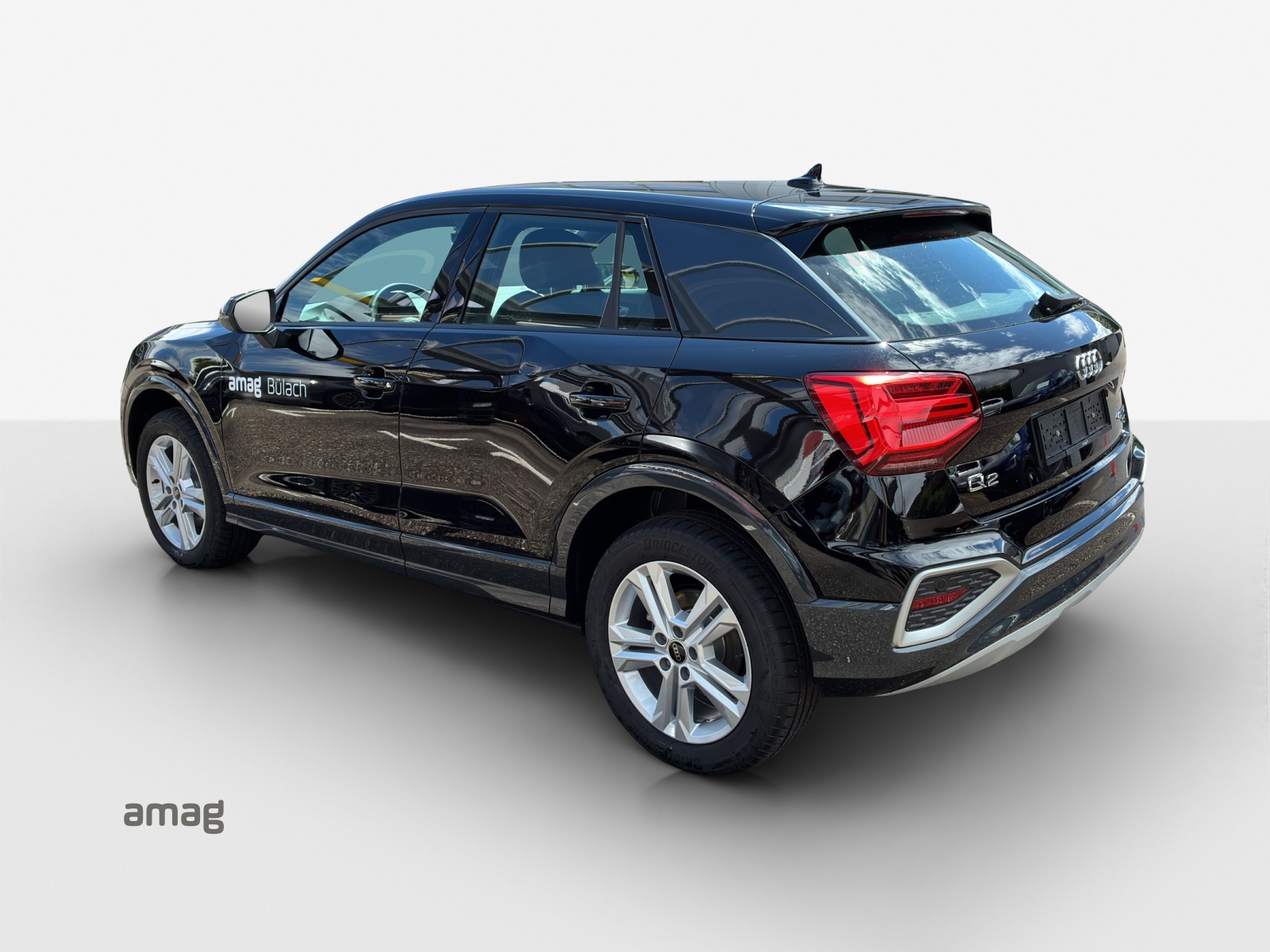 AUDI Q2 40 TFSI advanced quattro S-tronic-image-1