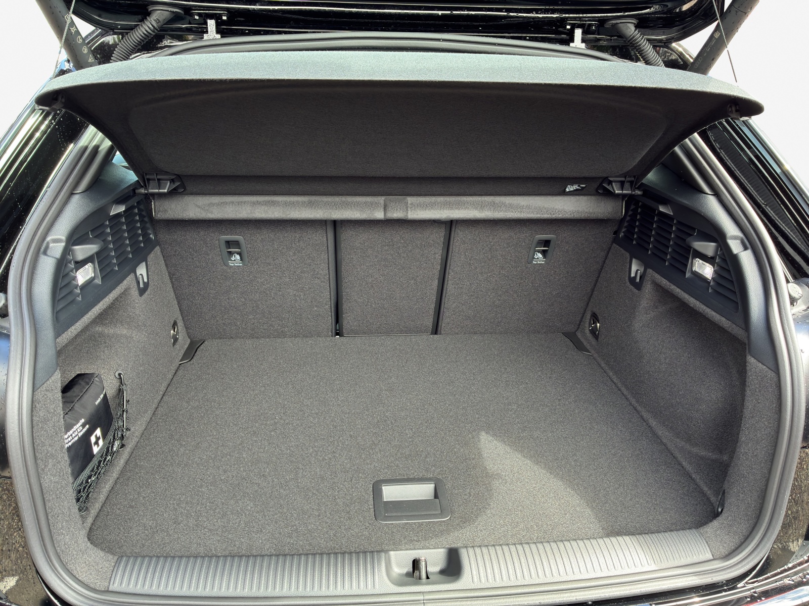 AUDI Q2 40 TFSI advanced quattro S-tronic-image-12