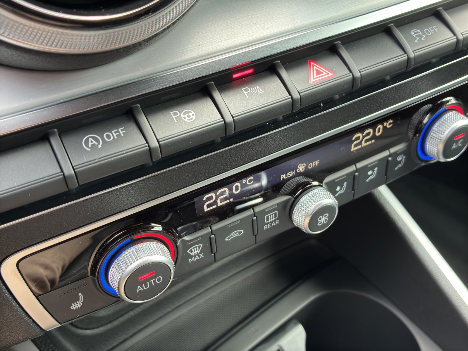 AUDI Q2 40 TFSI advanced quattro S-tronic-image-15