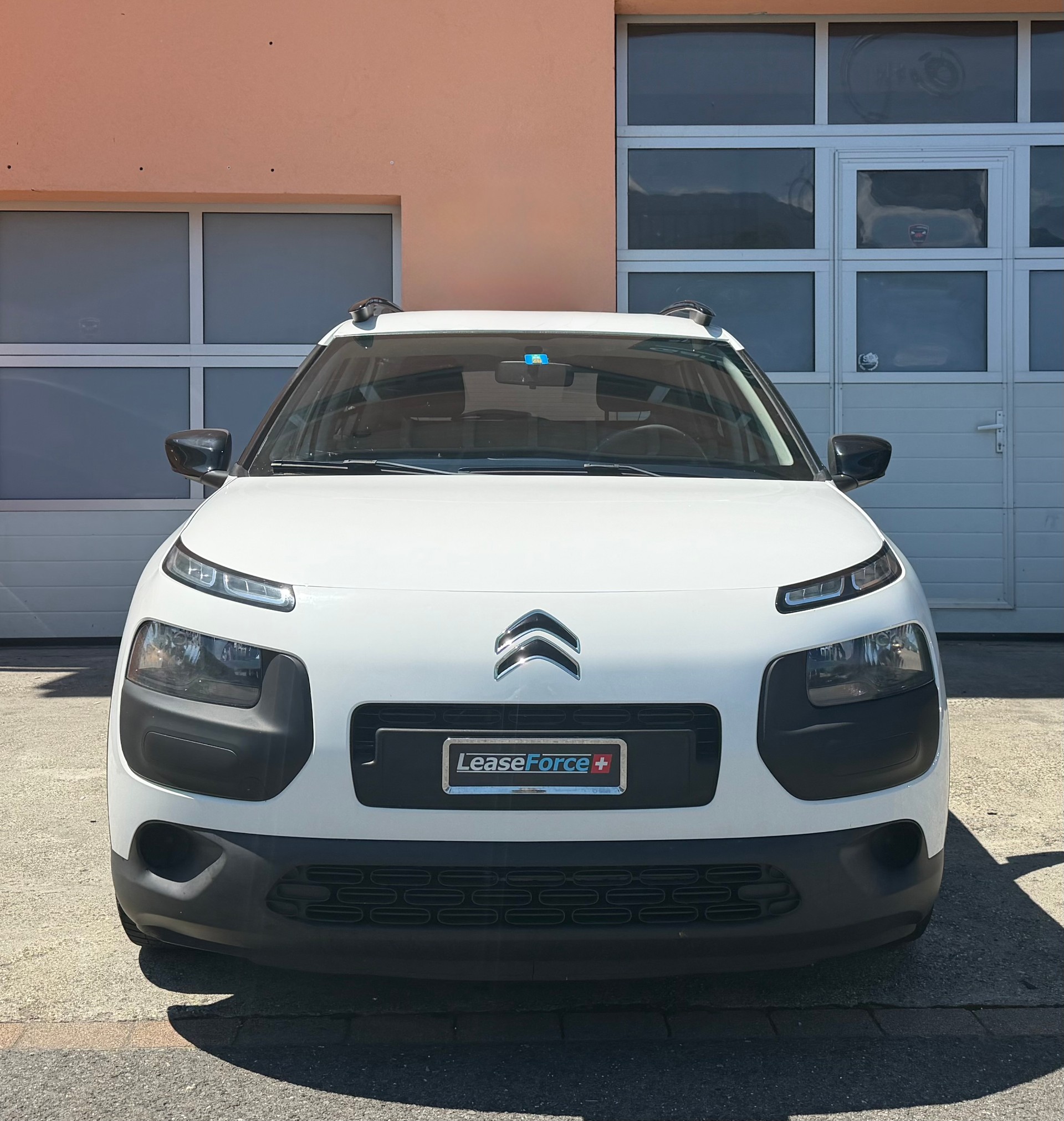 CITROEN C4 Cactus 1.2 e-VTi Shine ETG-image-4