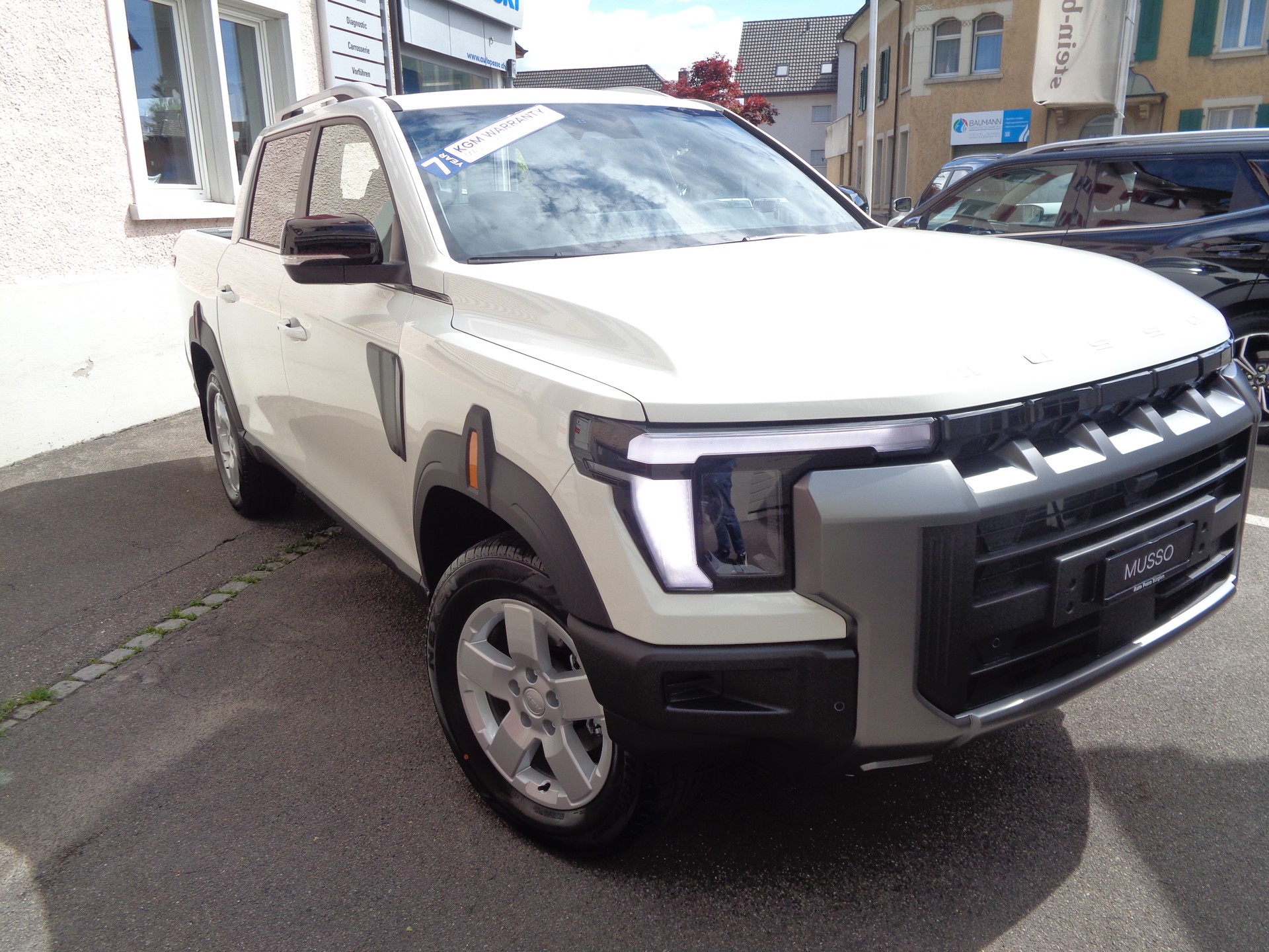 KGM-SsangYong Platinium-image-5