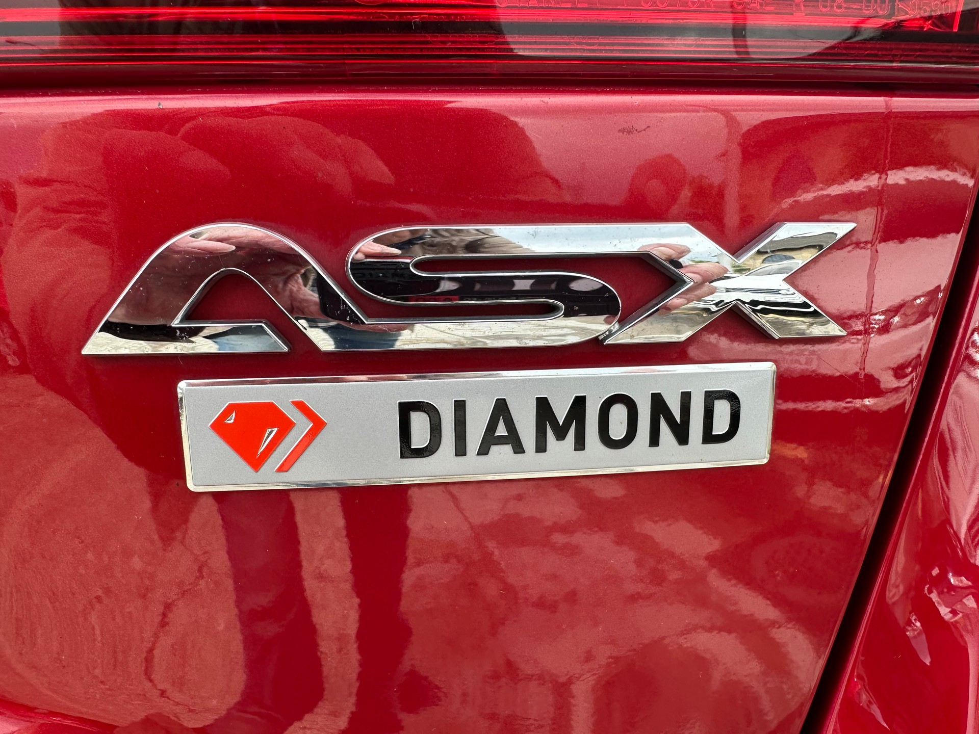 MITSUBISHI ASX 2.2 DID Diamond 4WD Automatic-image-8